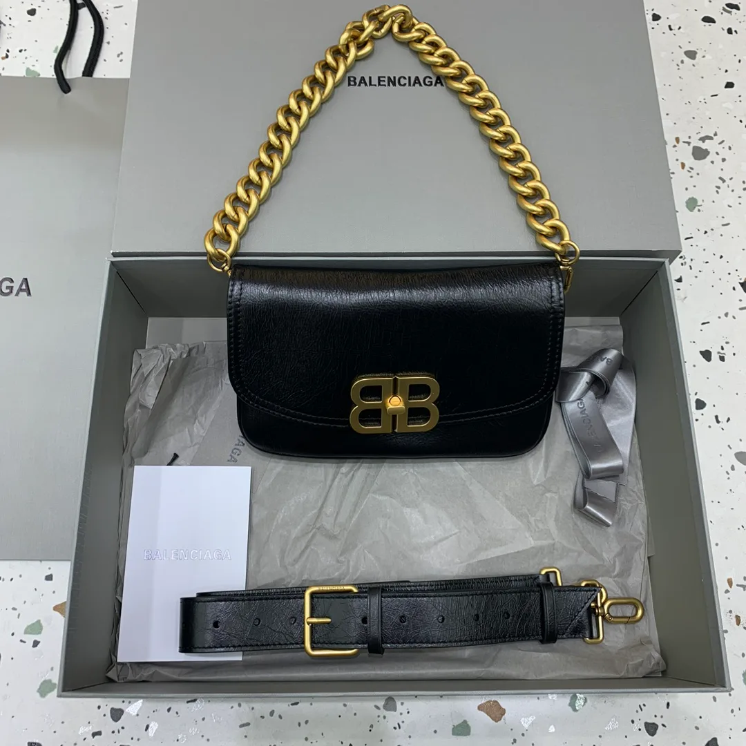 Классические Сумки Женские Balenciaga 18136445