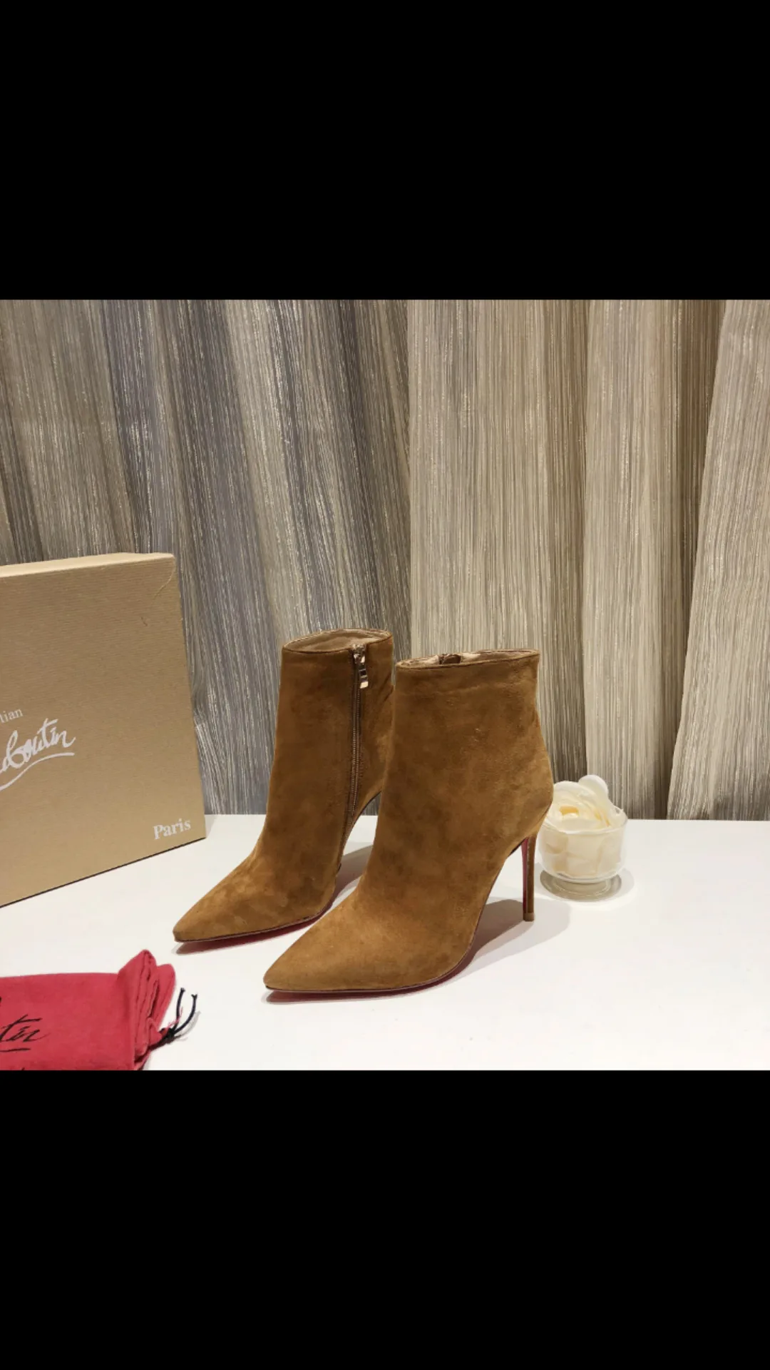 Ботильоны Женские Christian Louboutin 18616609