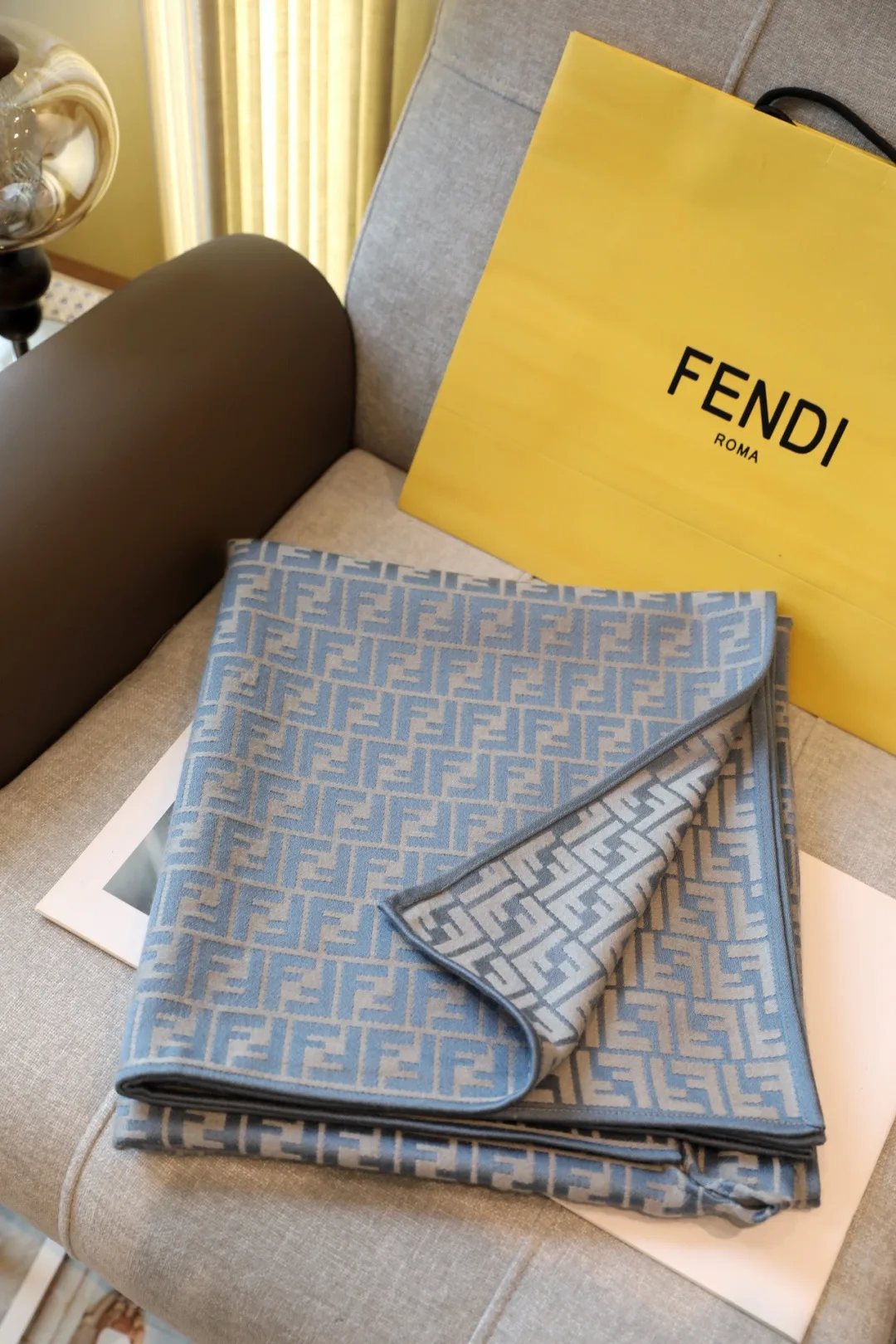 Шарфы Fendi 597356