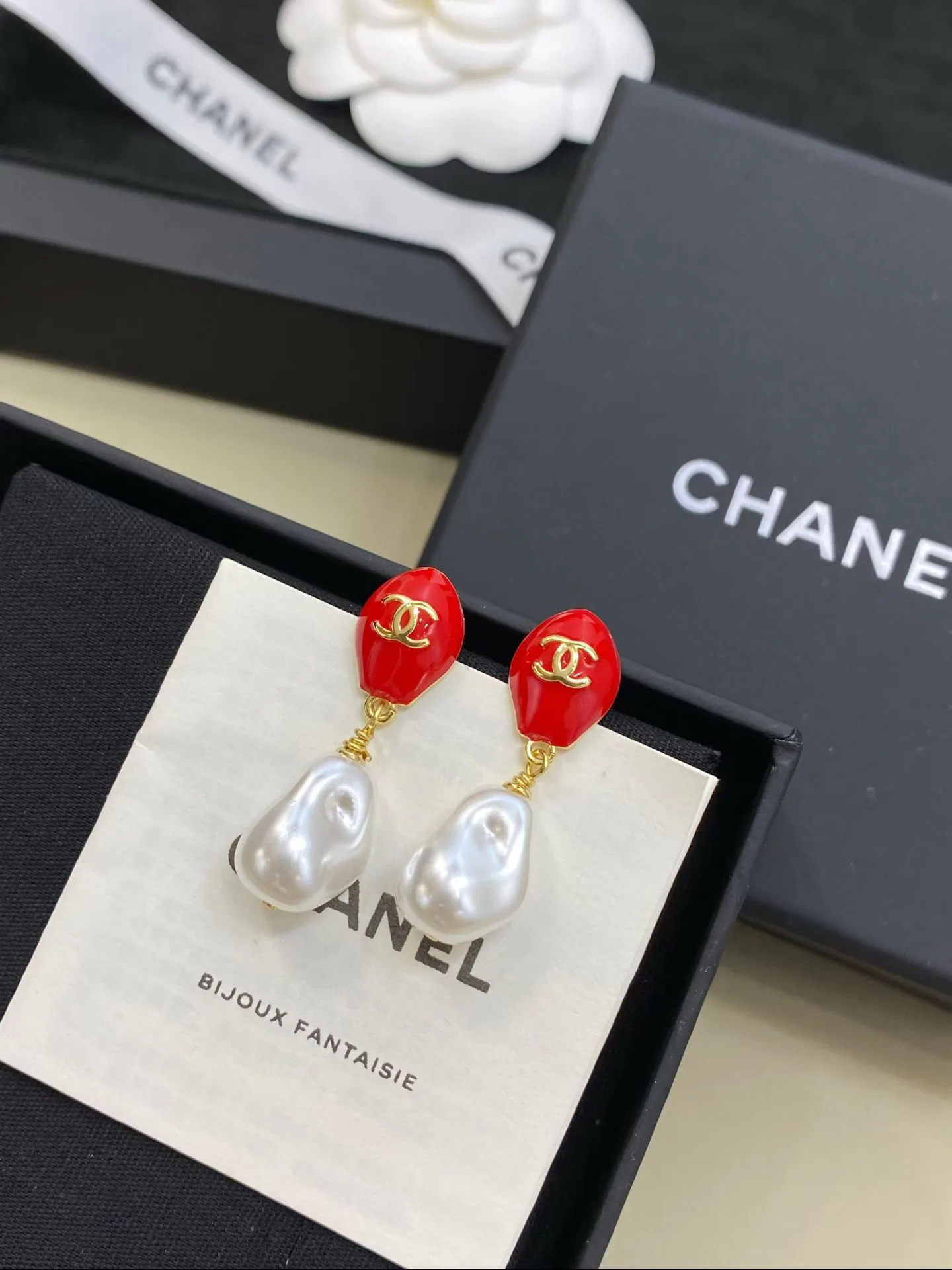 Бижутерия Chanel 18123075