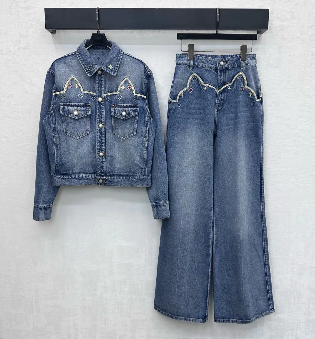 Куртки И Пуховики Женские Louis Vuitton 10533357