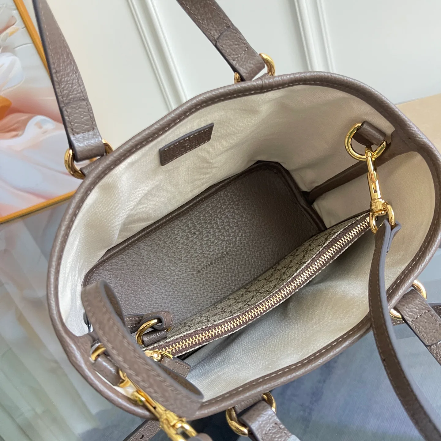 Классические Сумки Женские Gucci 13558849