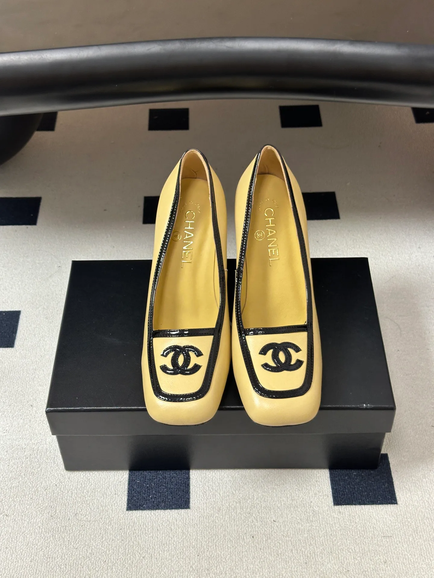 Туфли Женские Chanel 18041911