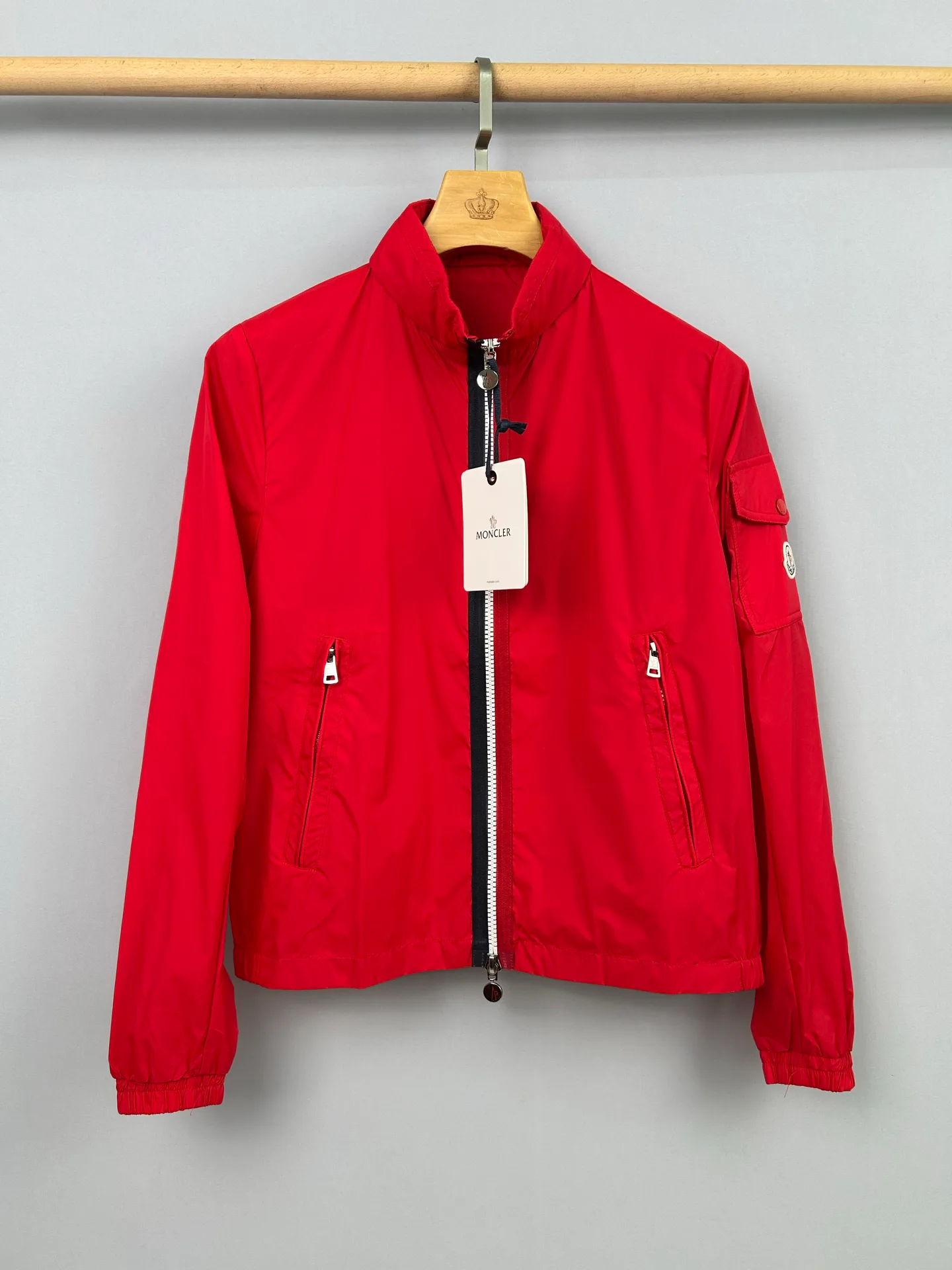 Куртки И Пуховики Мужские Moncler 13137531