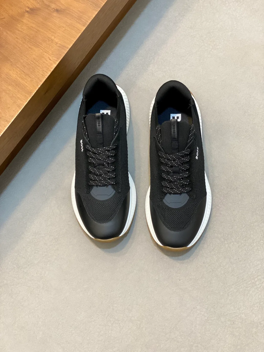 Кроссовки Мужские Hugo Boss 2030102