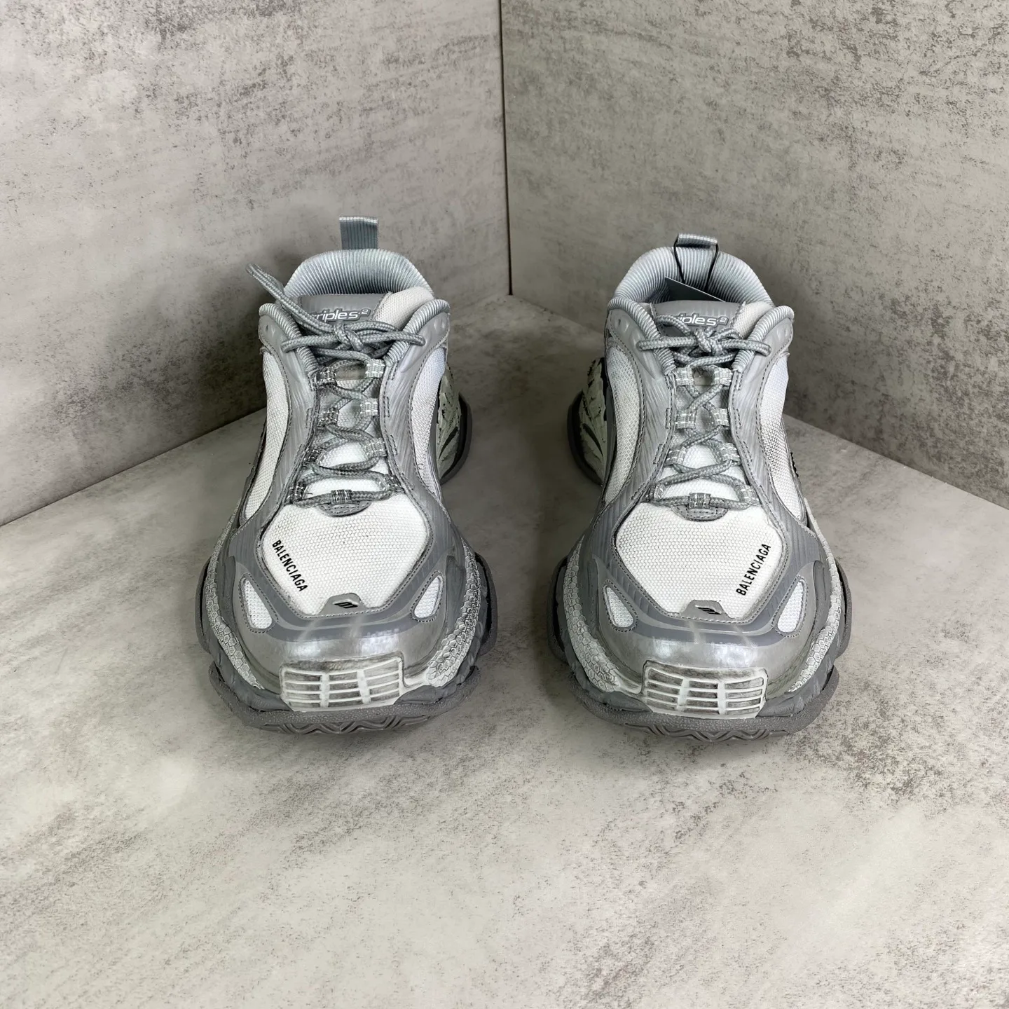 Кроссовки Женские Balenciaga 14347788