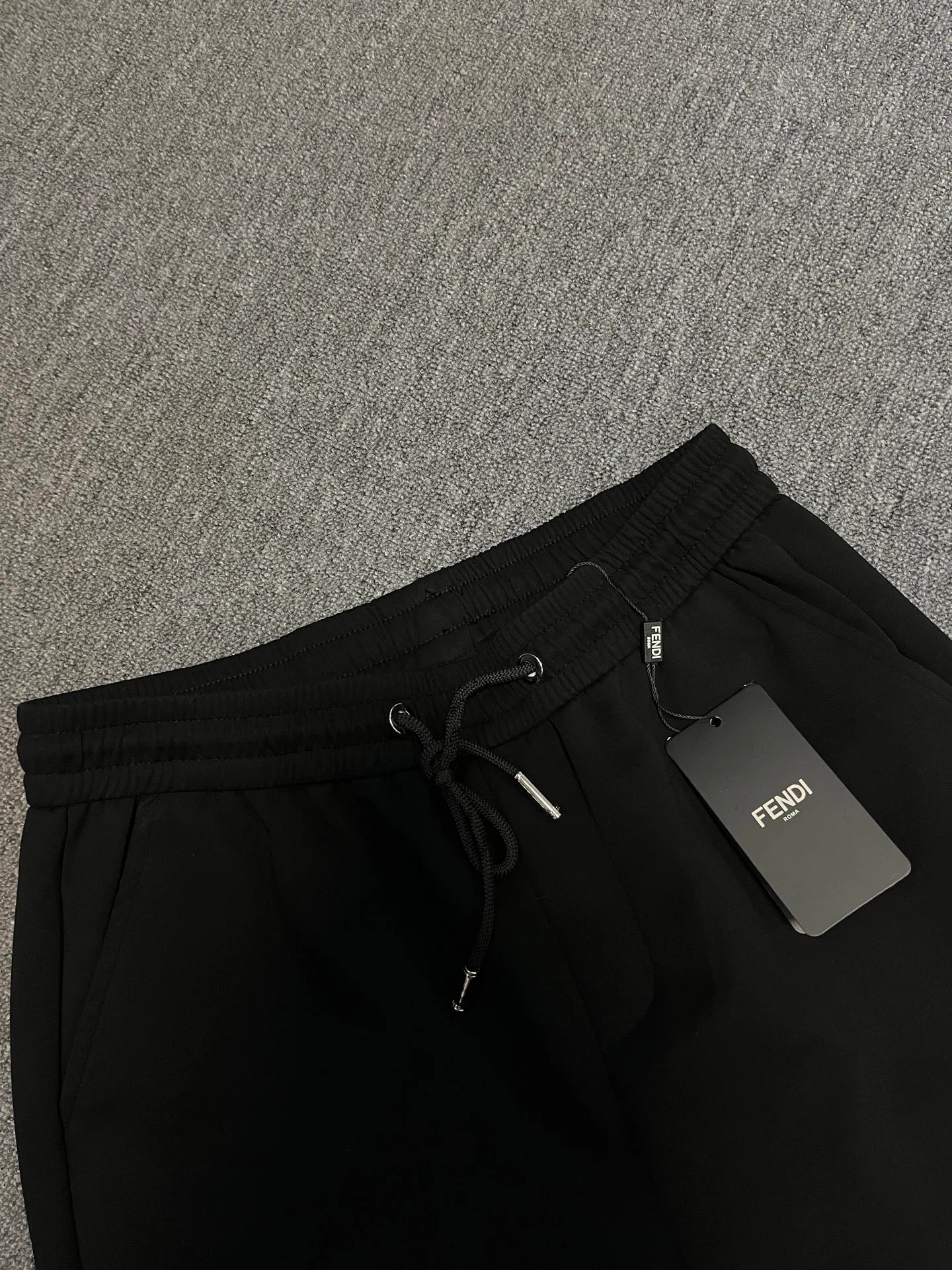 Шорты Мужские Fendi 12641000