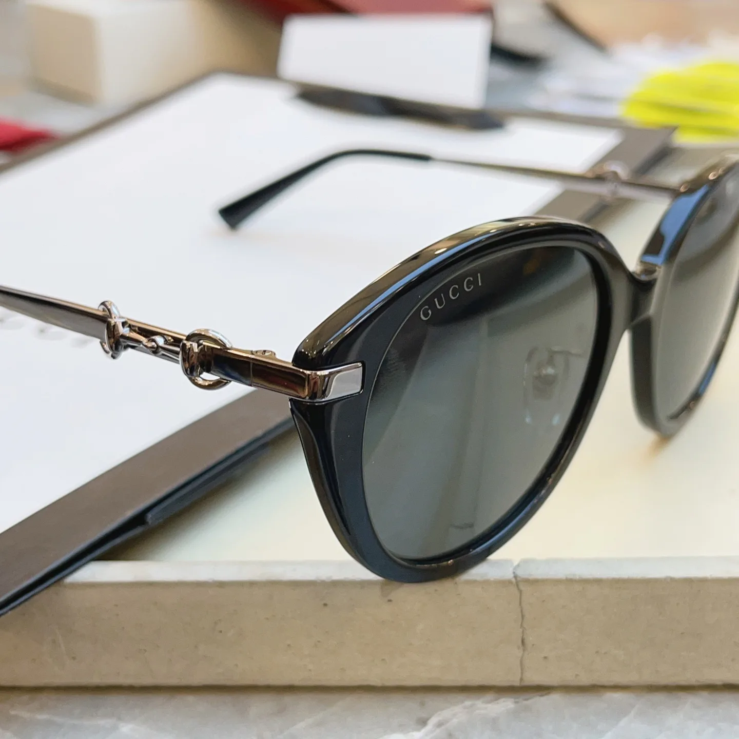 Очки Gucci 10842060