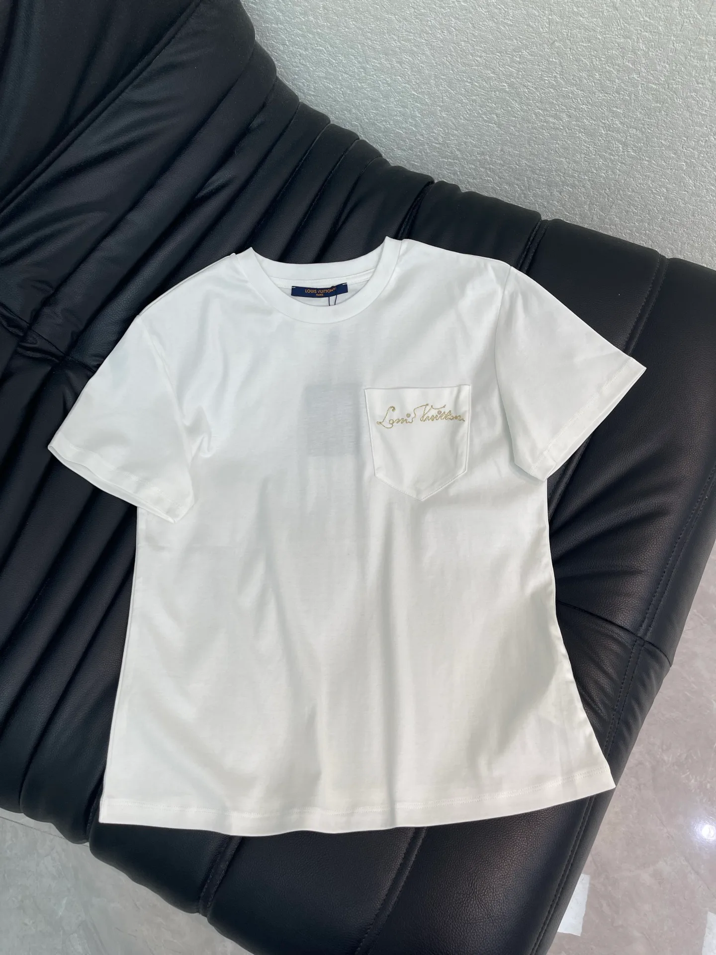 Футболки Женские Louis Vuitton 17676753