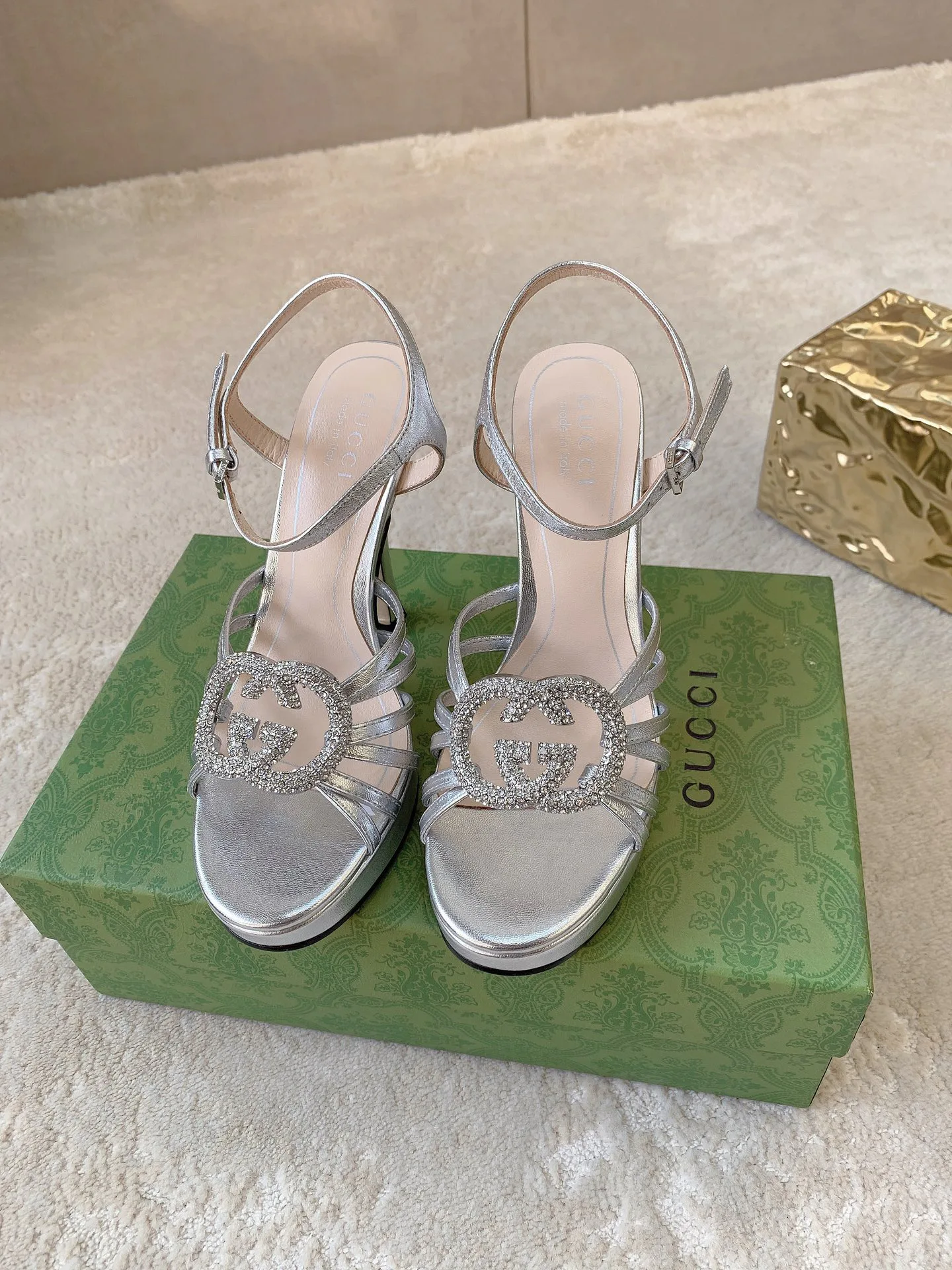 Босоножки Женские Gucci 819785