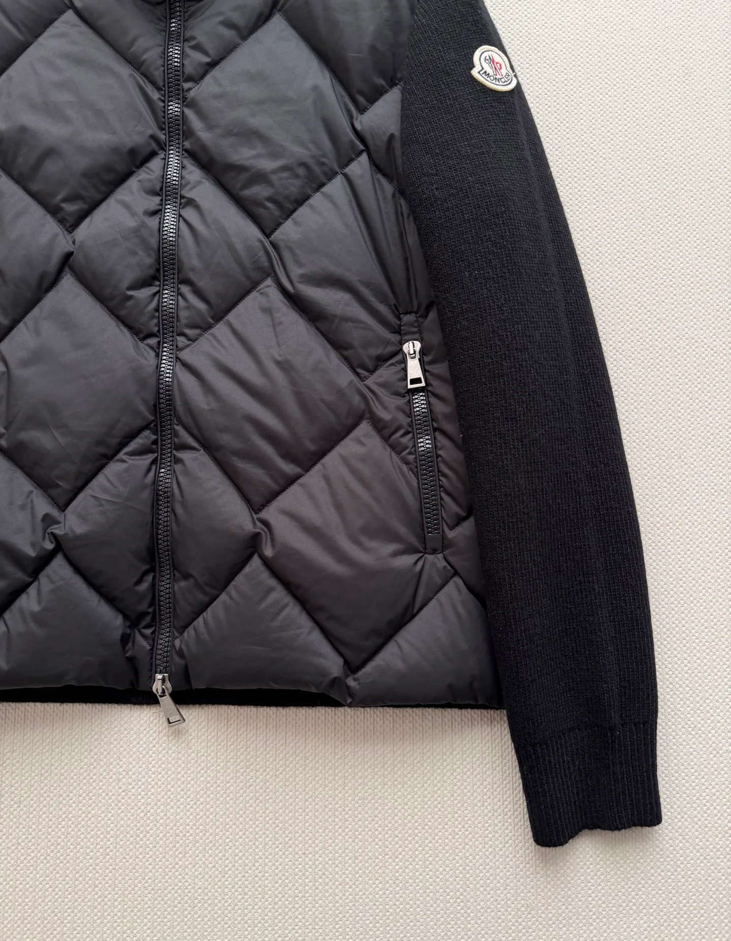 Куртки И Пуховики Женские Moncler 18769819