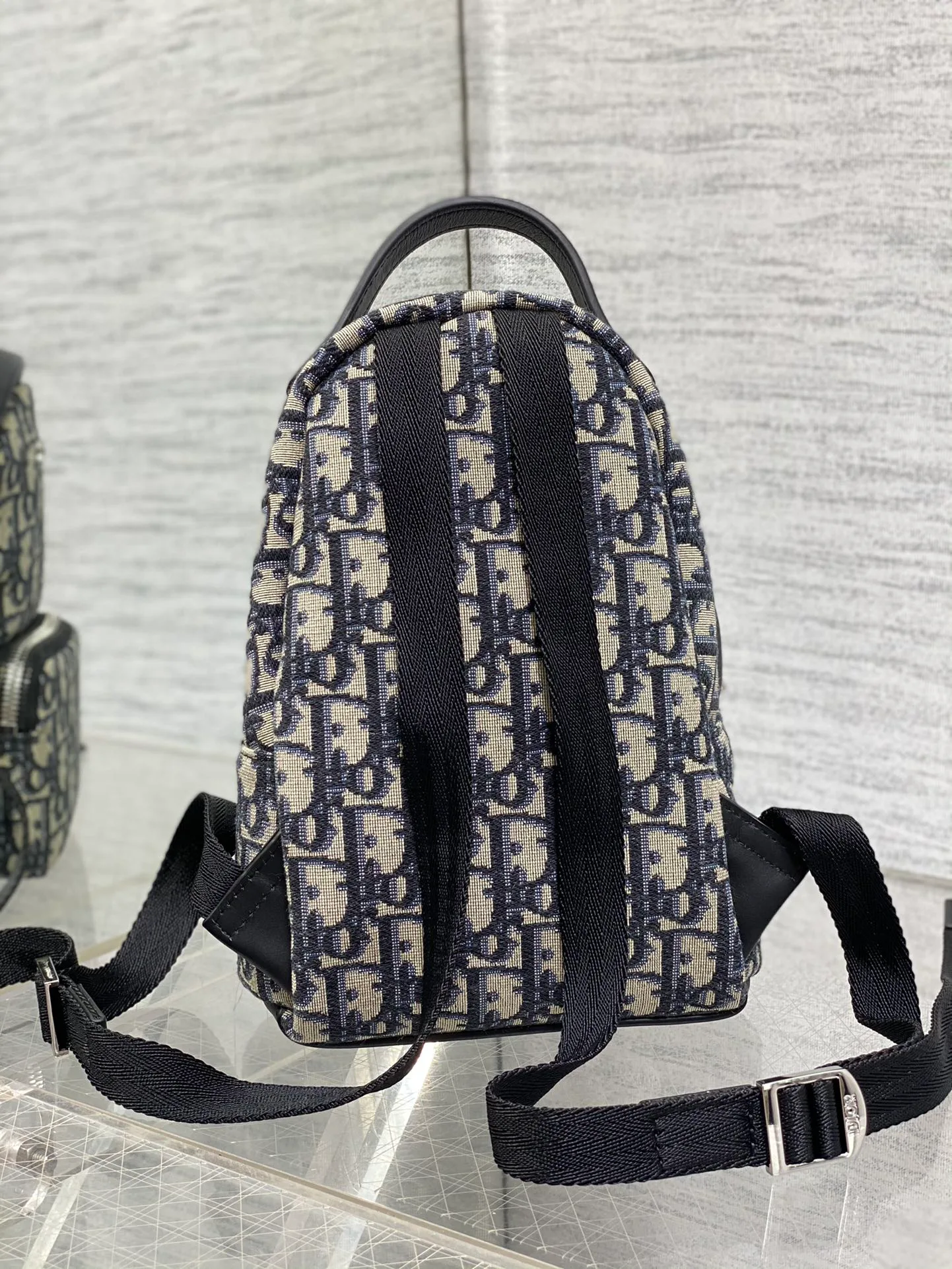 Рюкзаки Женские Christian Dior 18393163