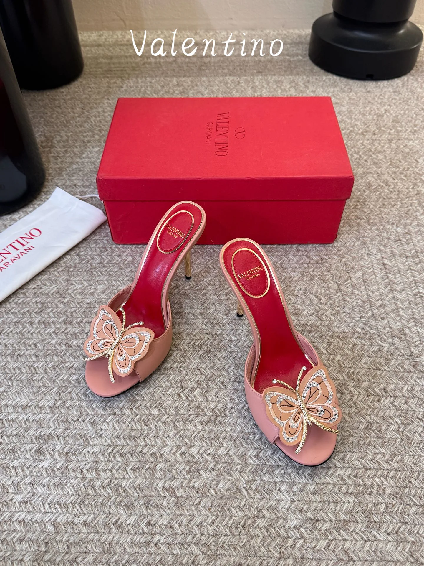 Босоножки Женские Valentino 17933484