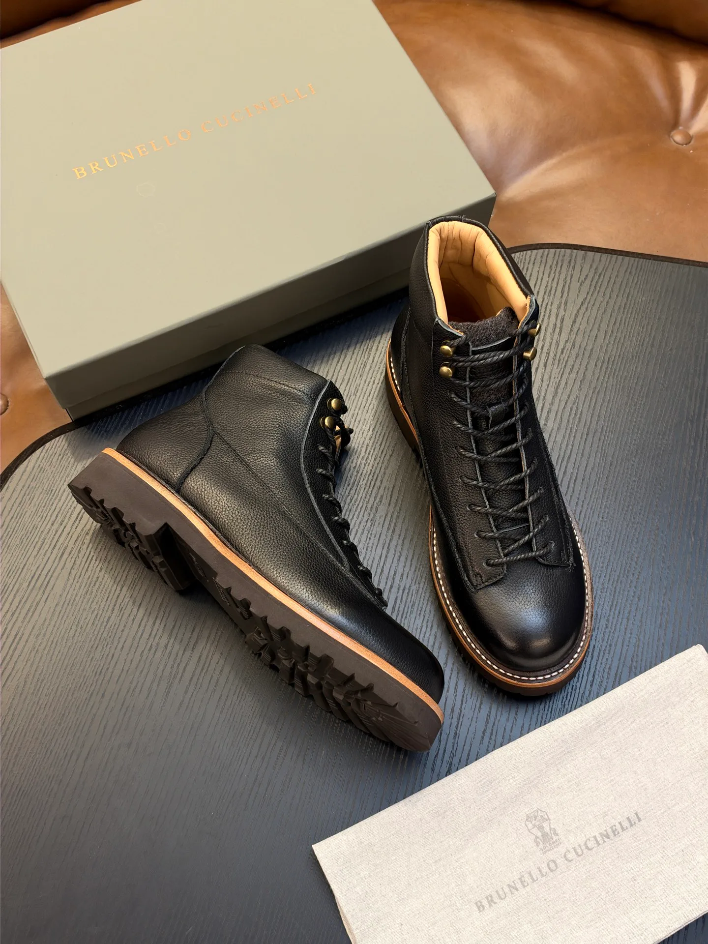 Ботинки Мужские Brunello Cucinelli 18893836