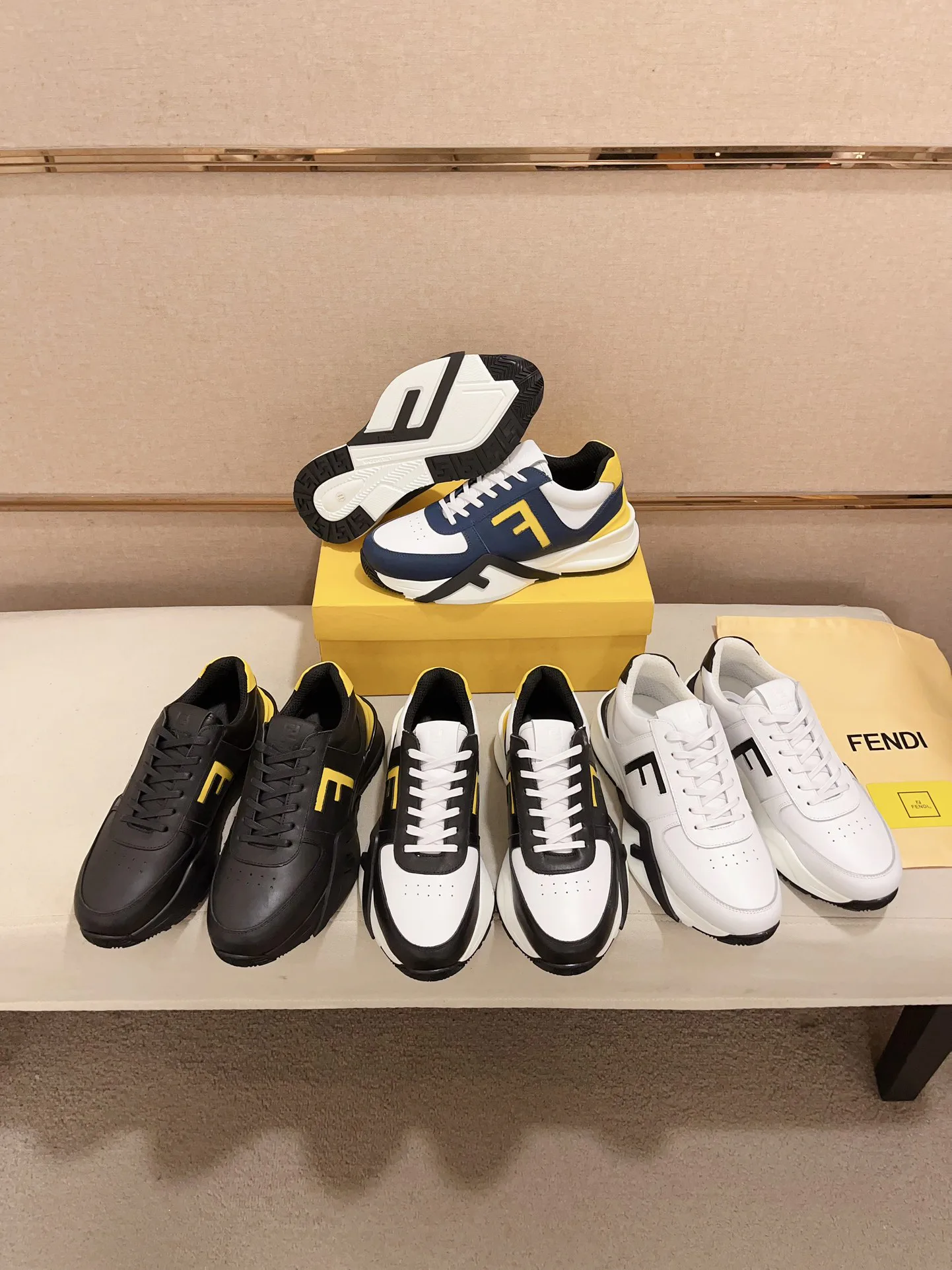 Кроссовки Мужские Fendi 160484