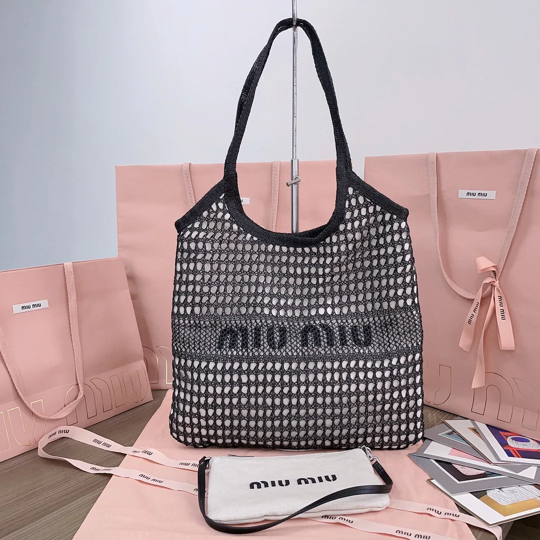 Классические Сумки Женские Miu Miu 445196