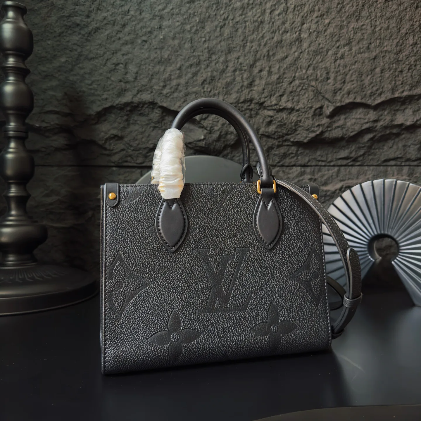 Классические Сумки Женские Louis Vuitton 17076918