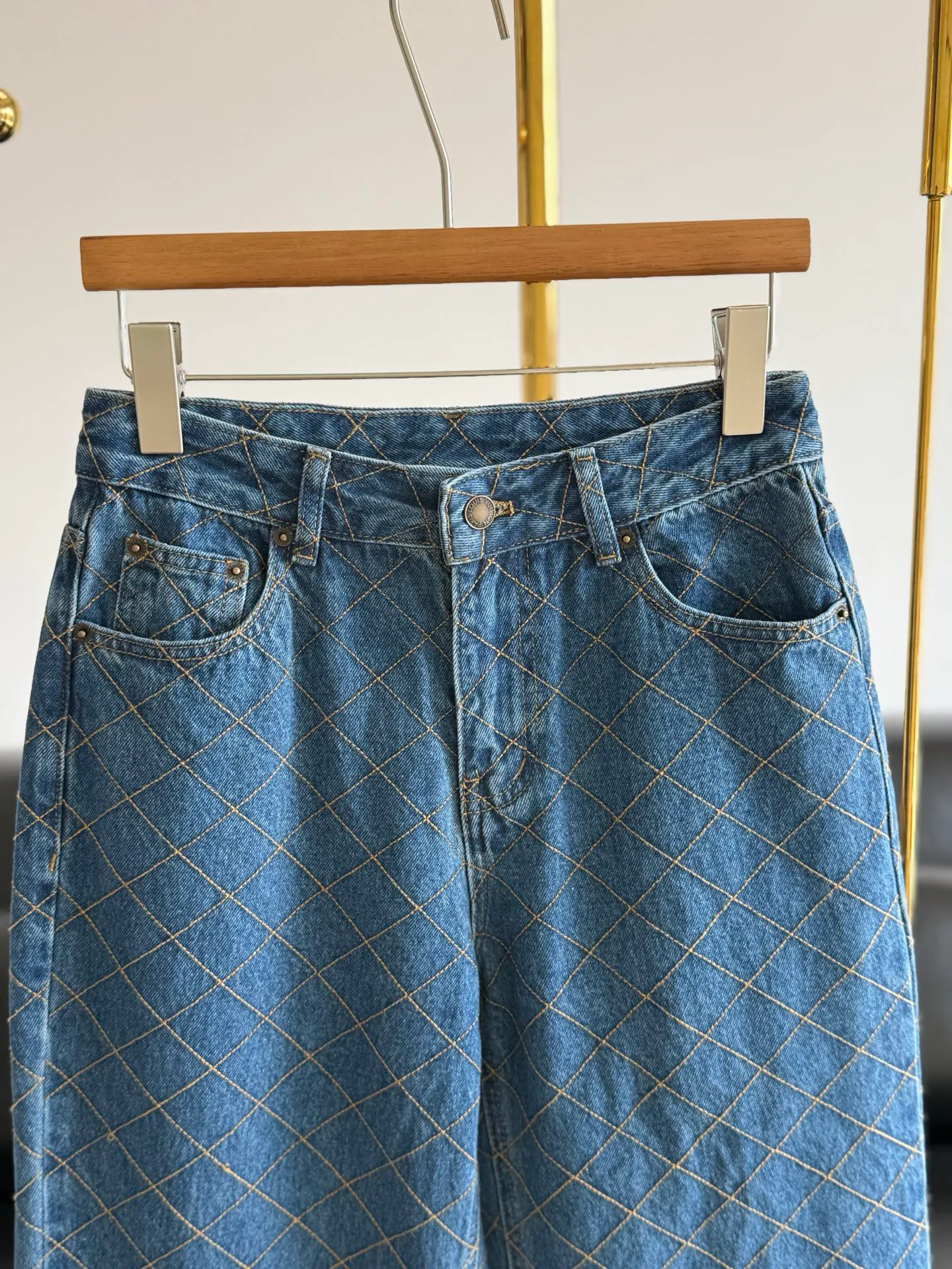 Джинсы Женские Louis Vuitton 19172824