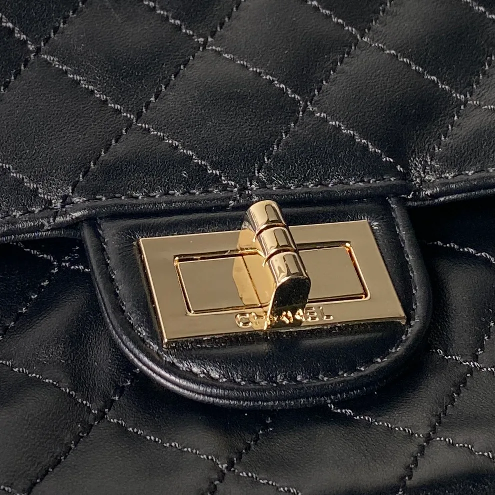 Классические Сумки Женские Chanel 17827294