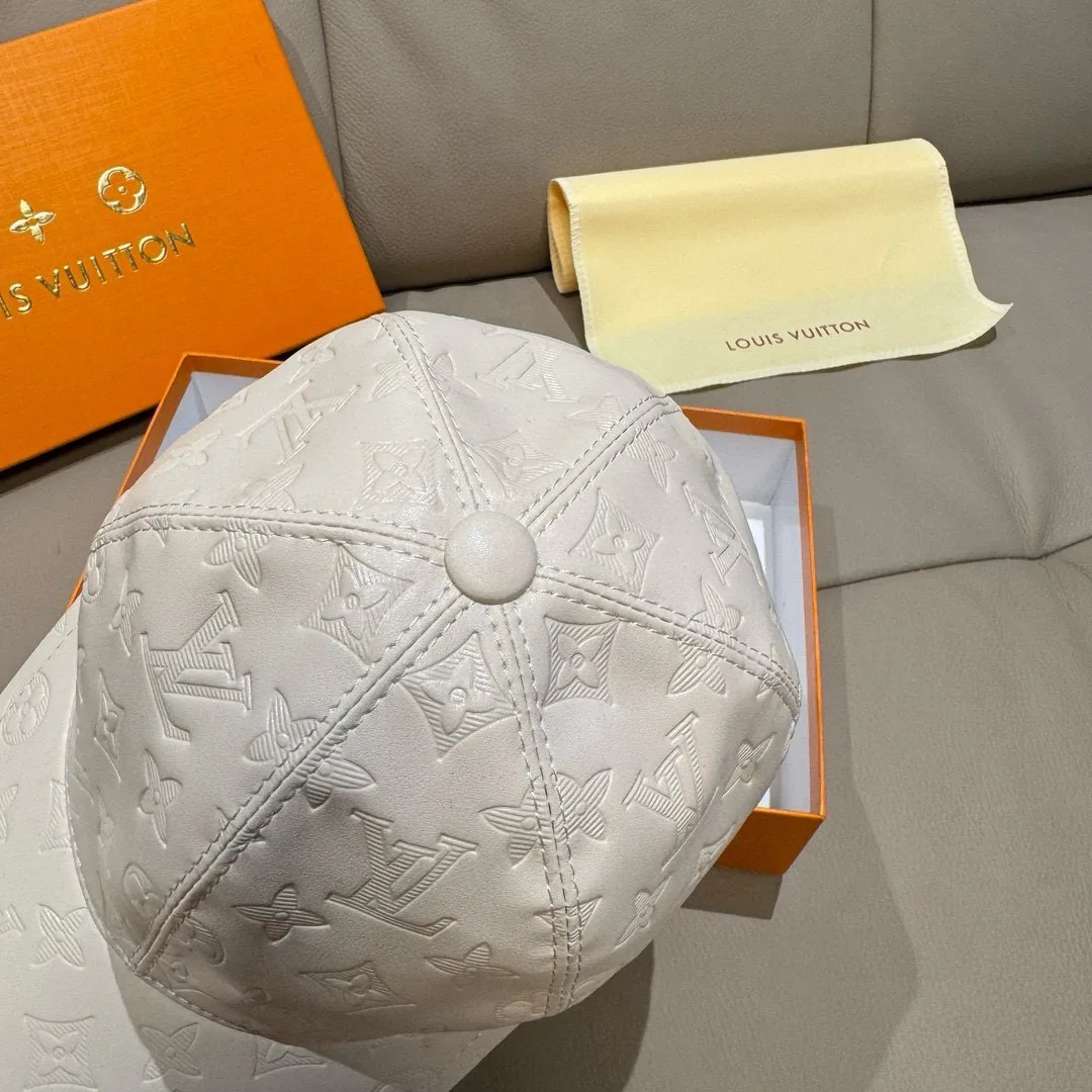 Головные Уборы Louis Vuitton 11529711