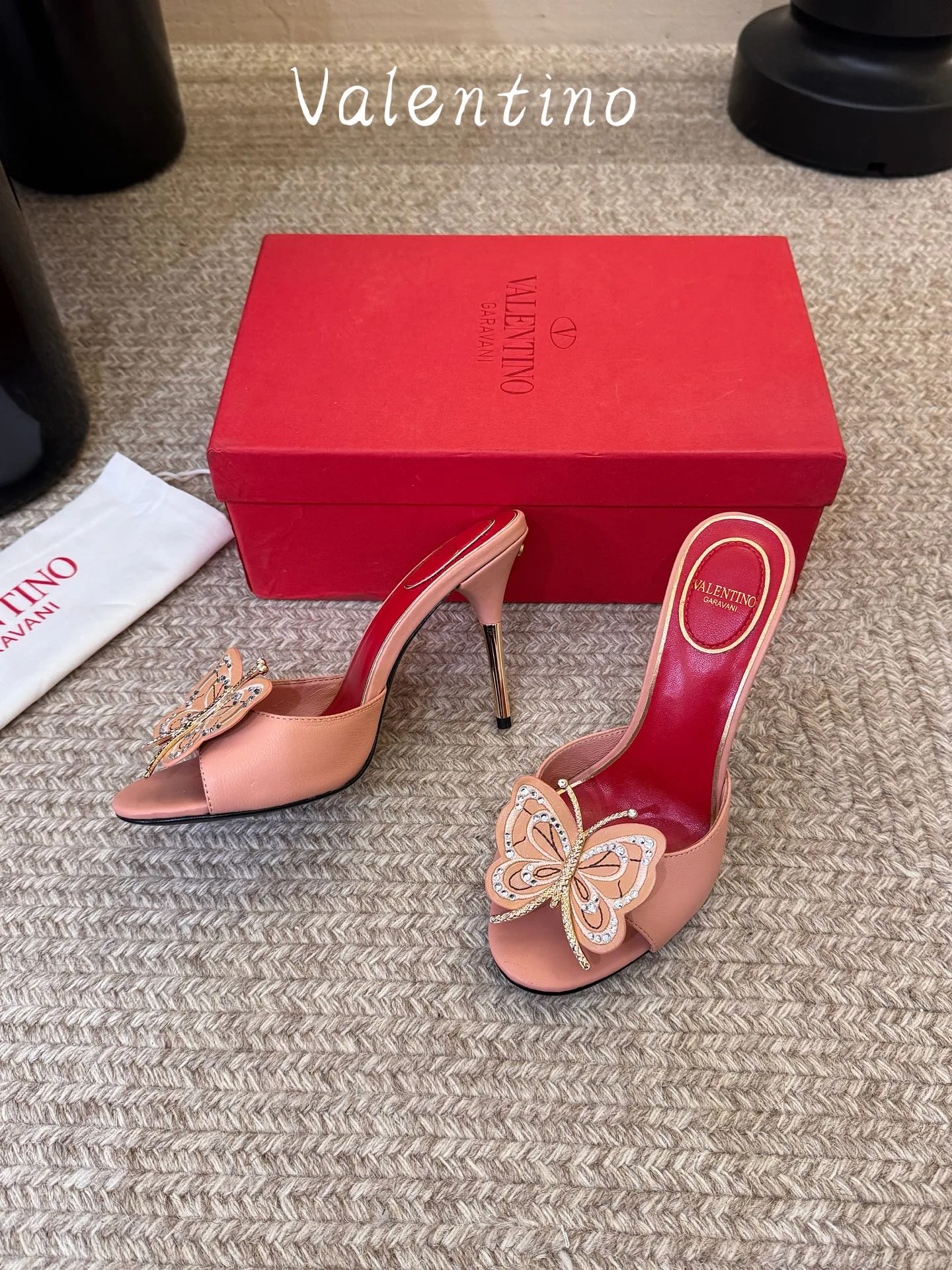 Босоножки Женские Valentino 17933484