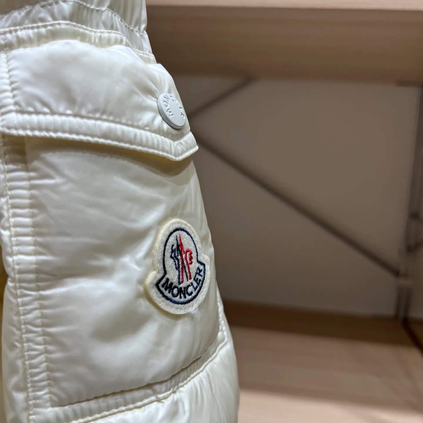 Куртки И Пуховики Женские Moncler 18043628