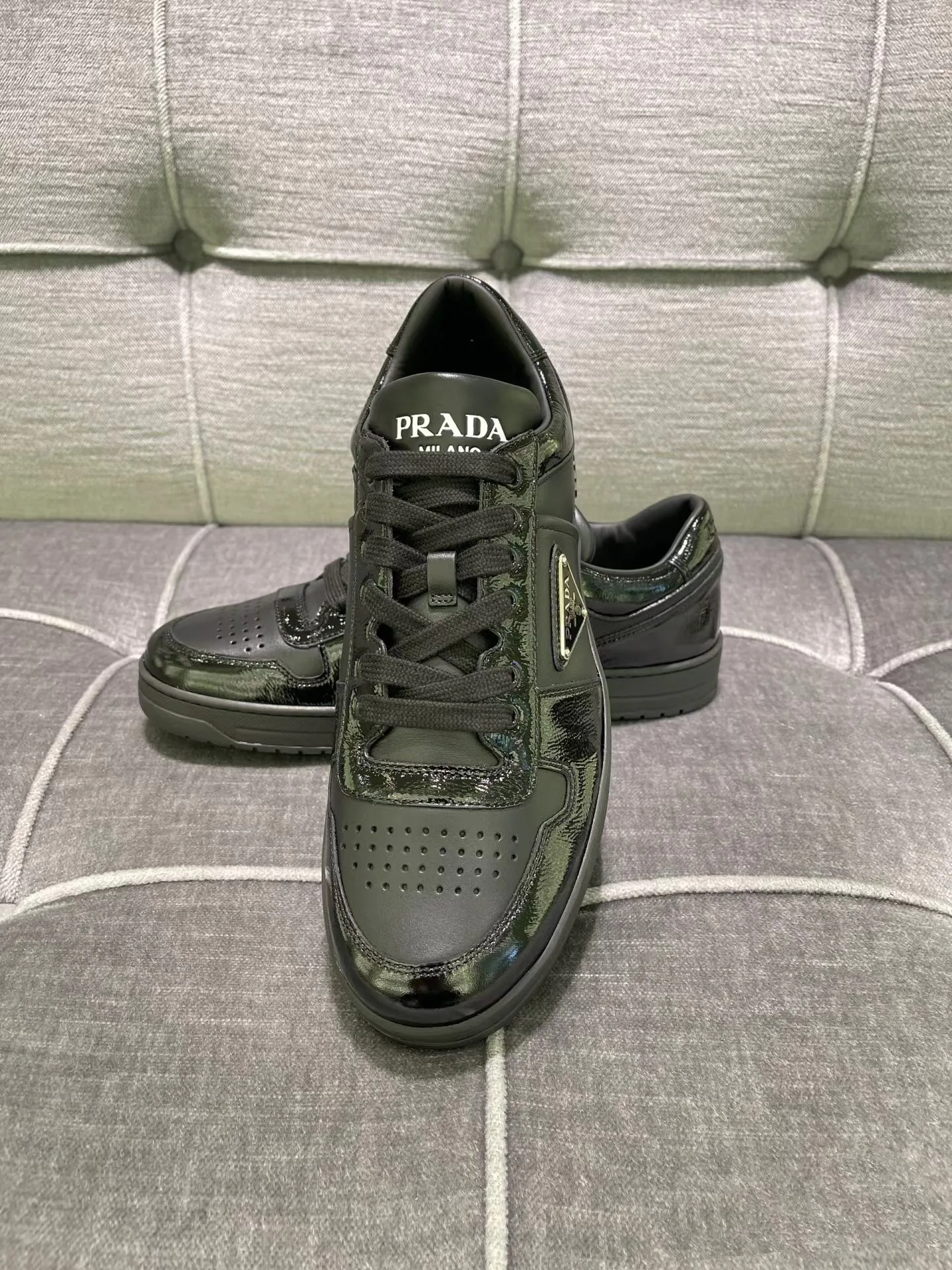 Кроссовки Мужские Prada 2492388