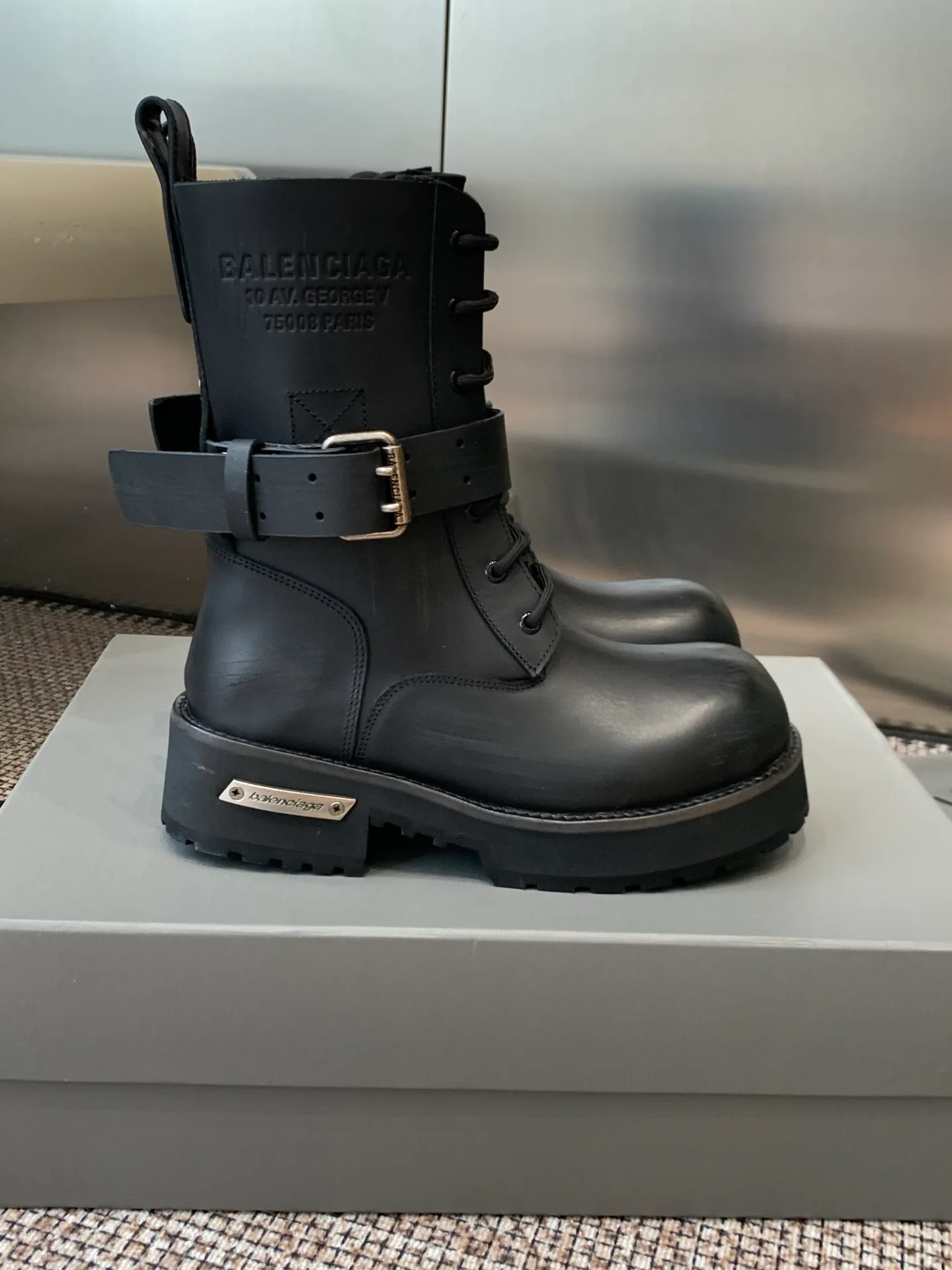 Ботинки Женские Balenciaga 18833526