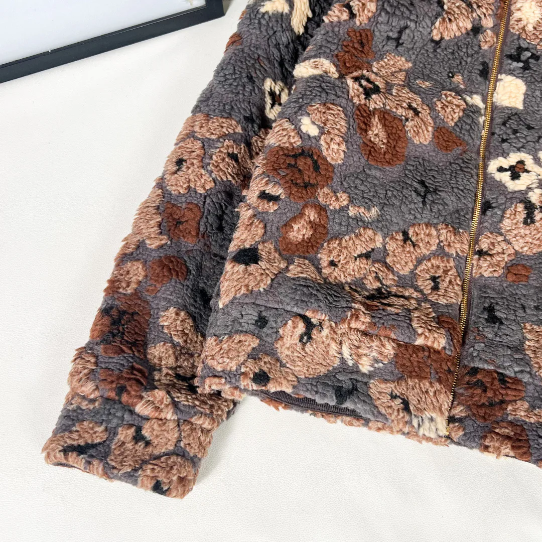 Куртки И Пуховики Женские Louis Vuitton 1525077