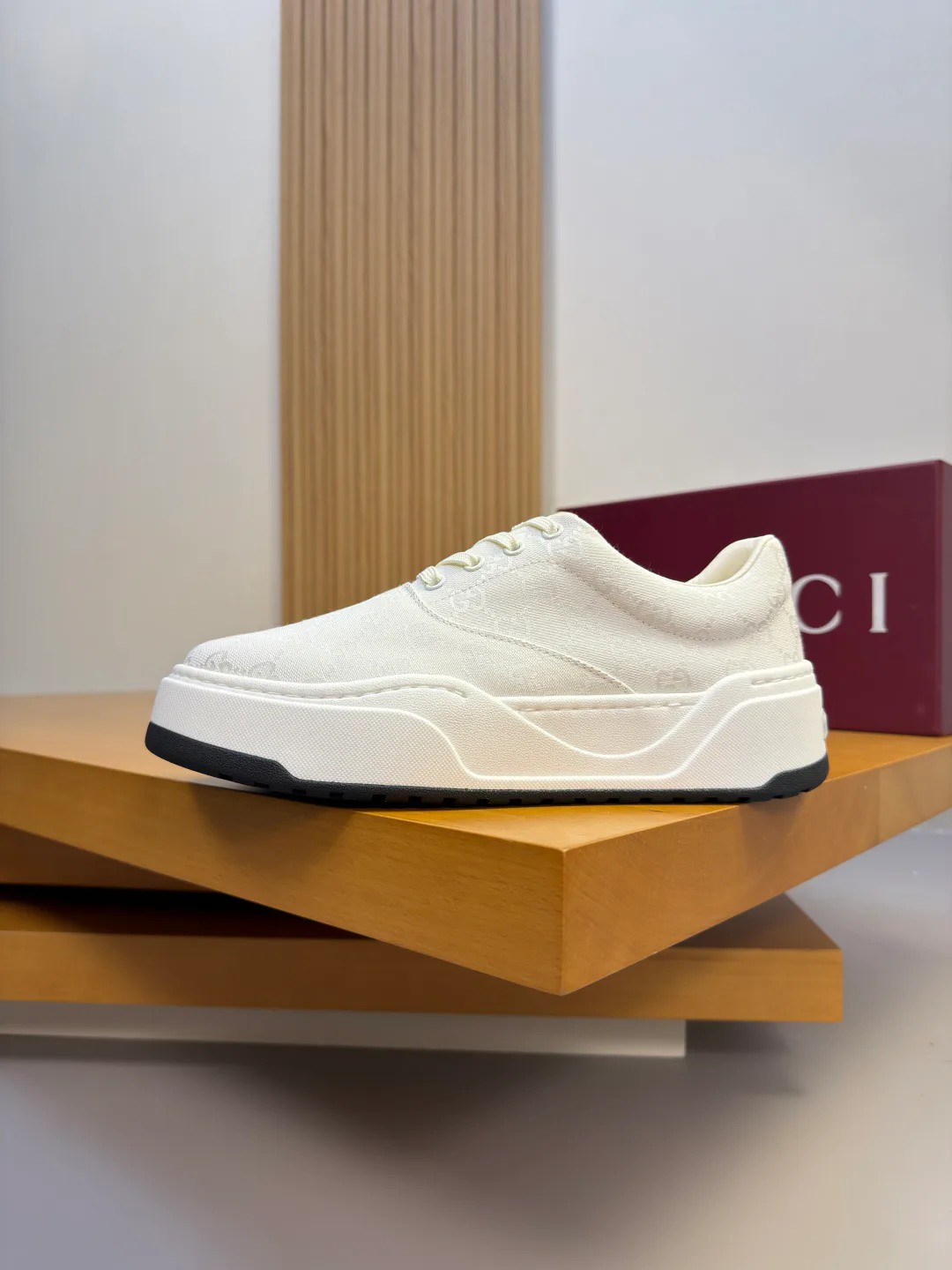 Кроссовки Мужские Gucci 17368523