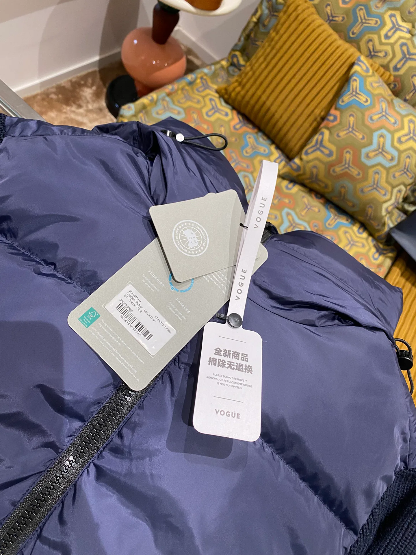 Куртки И Пуховики Мужские Canada Goose 608697