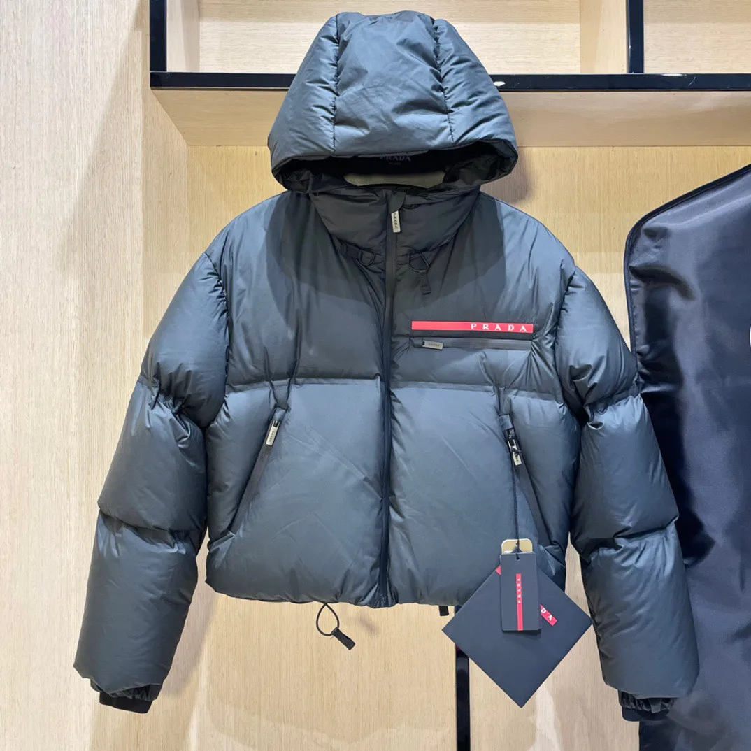 Куртки И Пуховики Женские Prada 18133799