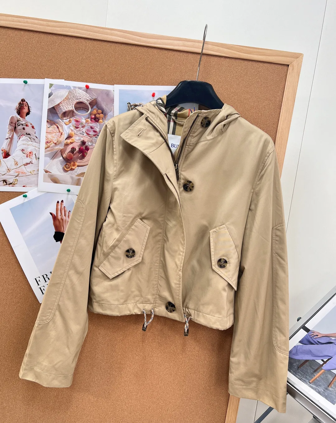 Куртки И Пуховики Женские Burberry 20079286