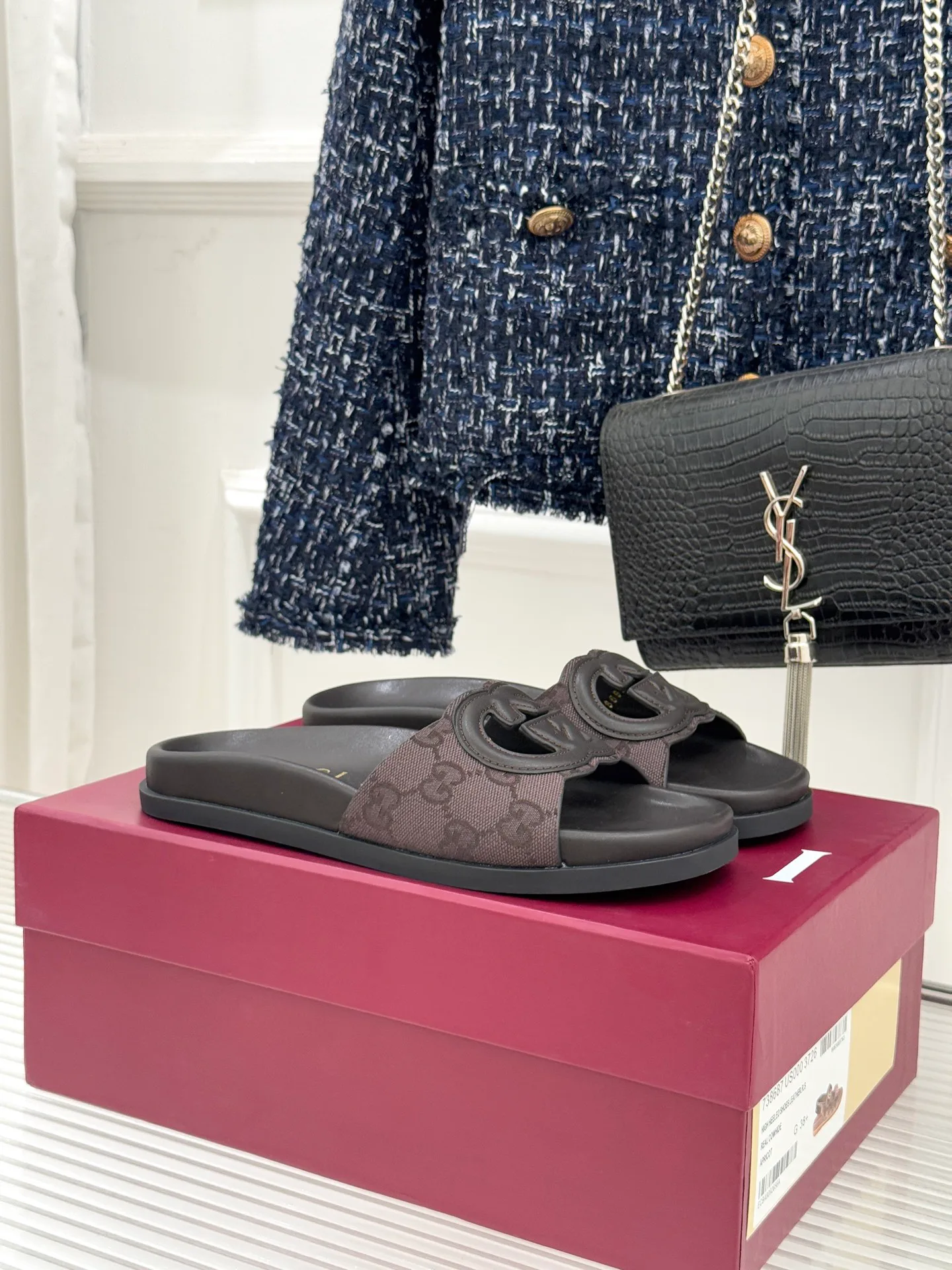 Шлепанцы Женские Gucci 4761375