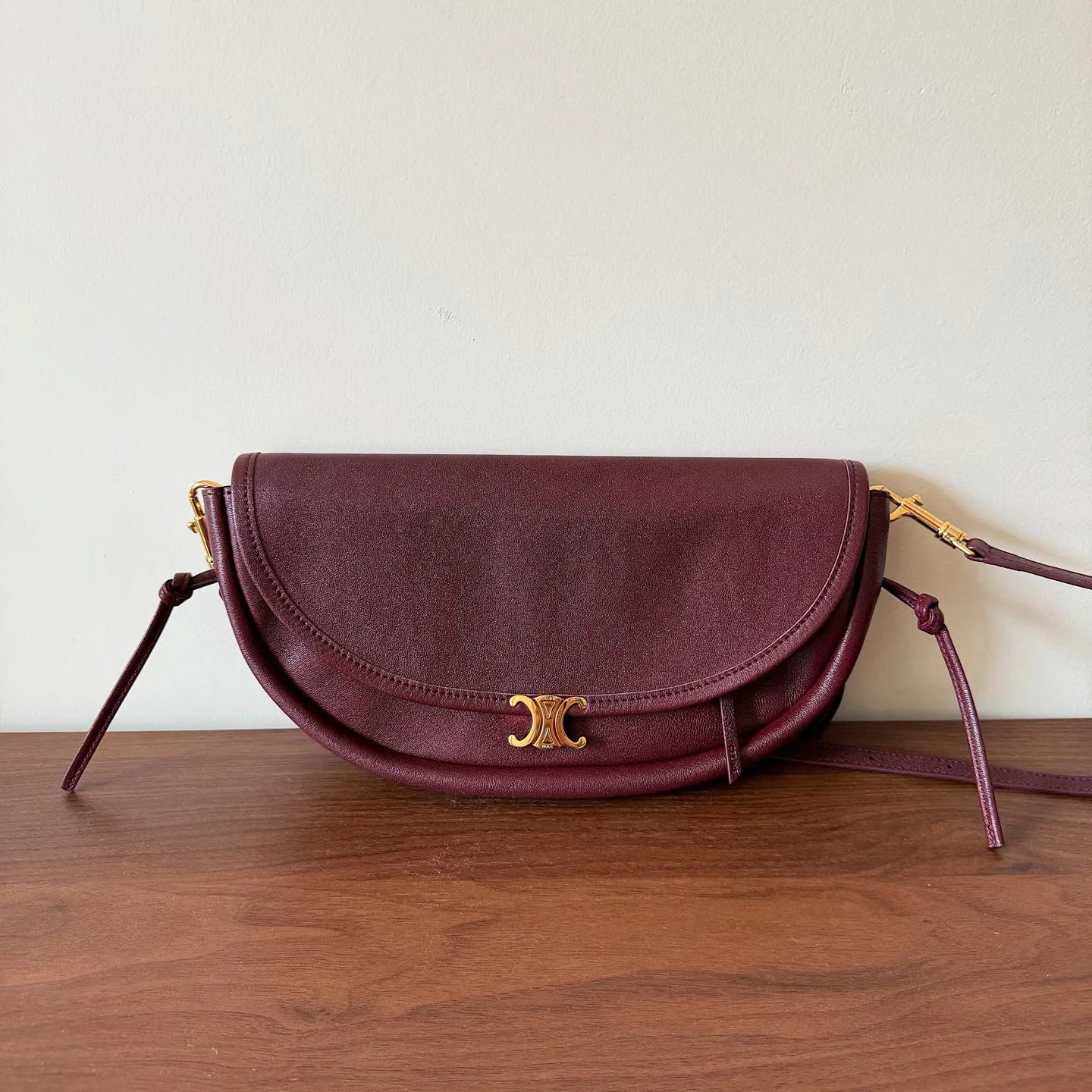 Классические Сумки Женские Celine 12703287