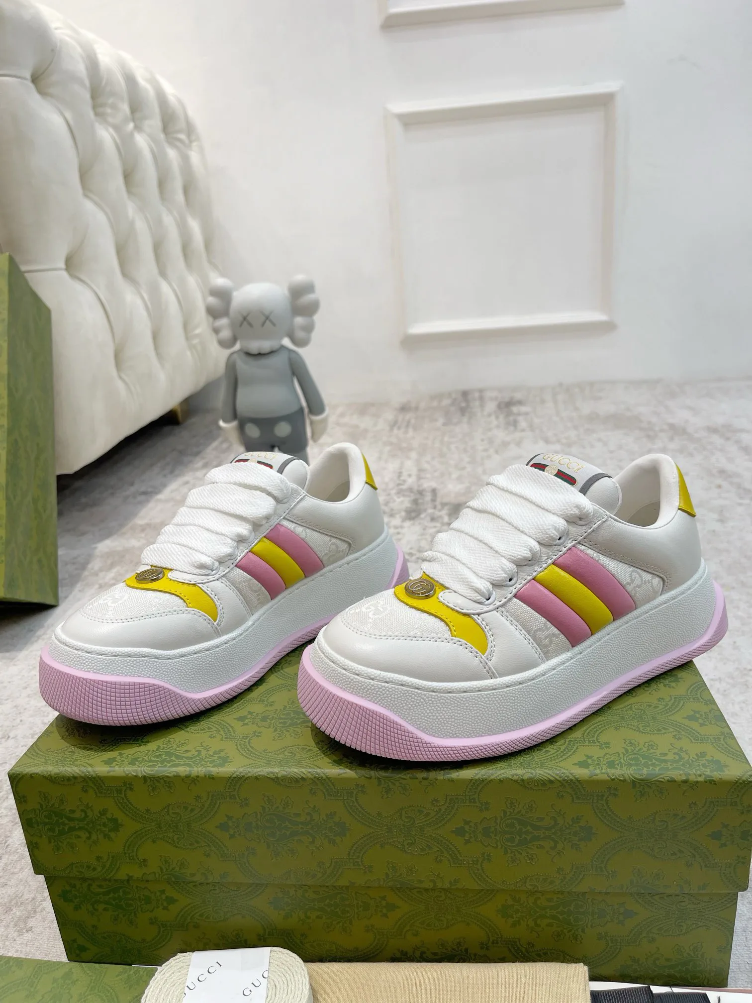 Кроссовки Женские Gucci 944934