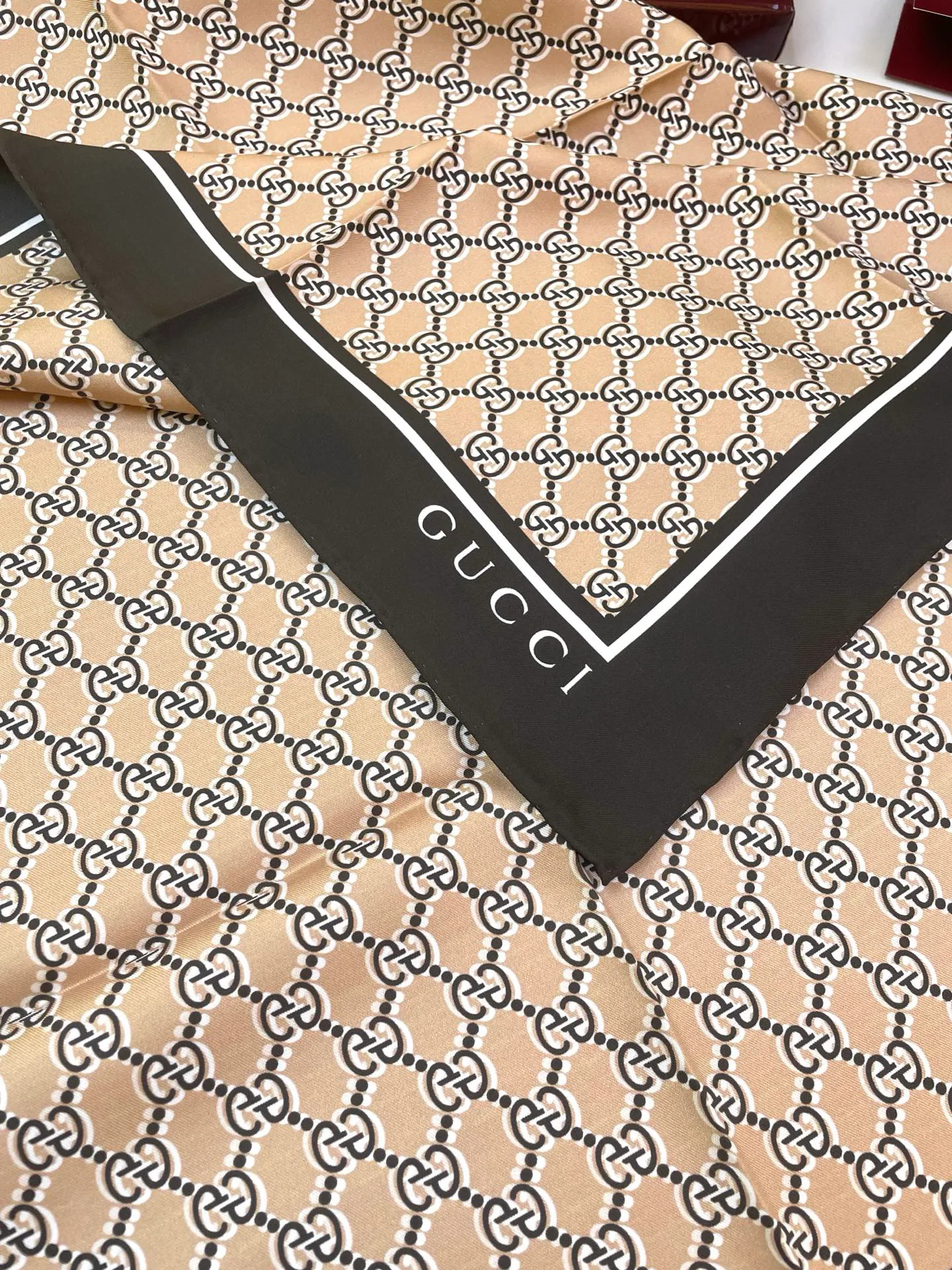 Платки Gucci 10477350