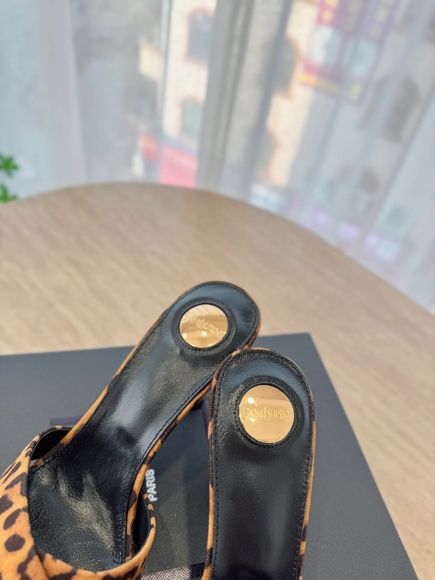 Босоножки Женские Saint Laurent 12815347