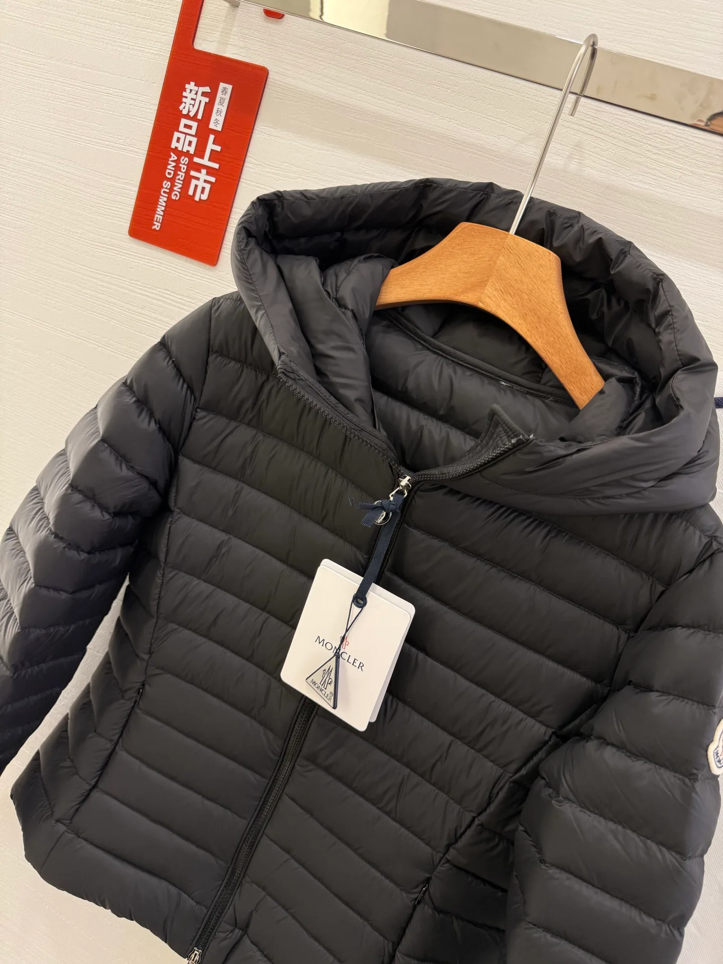 Куртки И Пуховики Женские Moncler 18825215