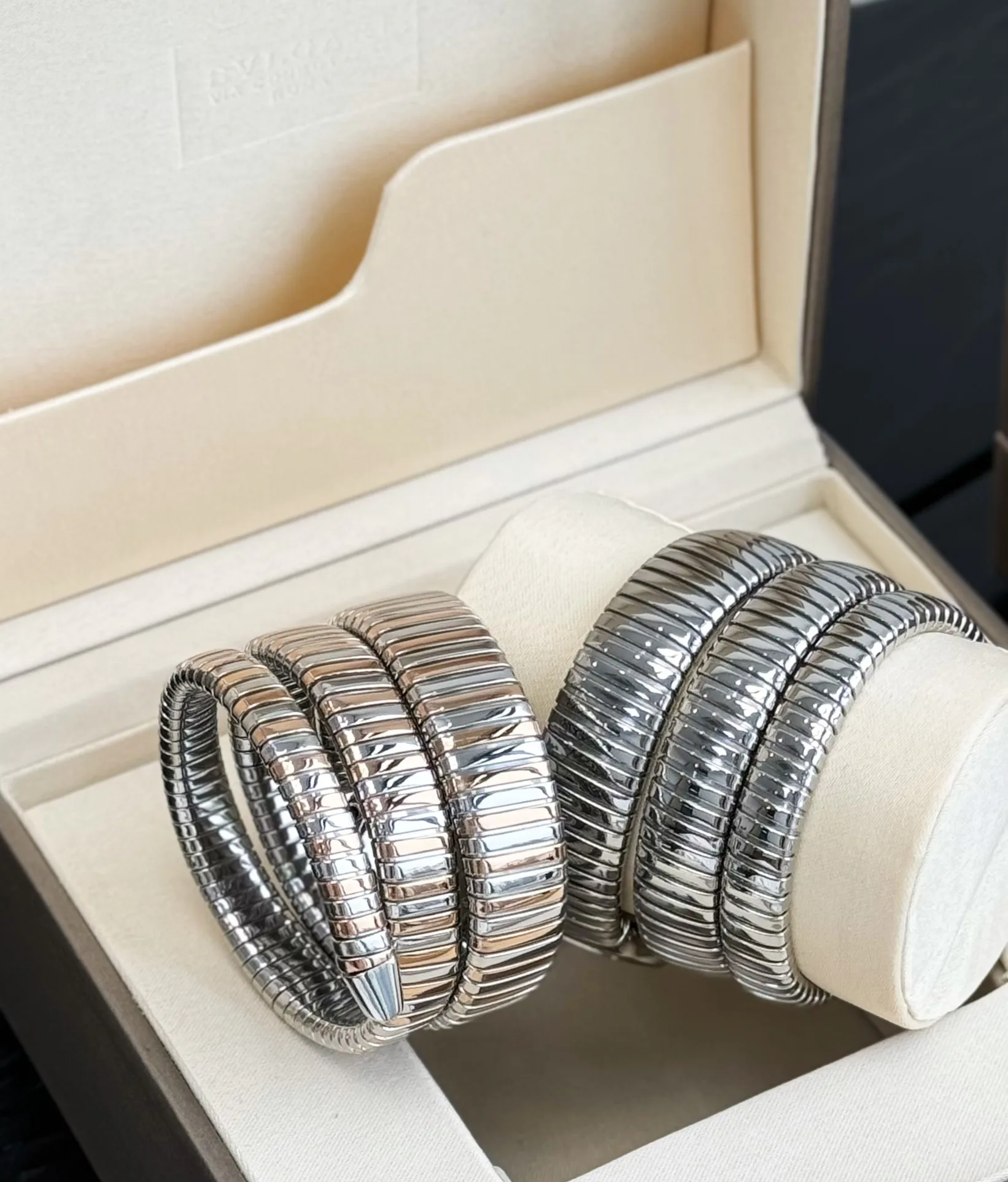 Часы Женские Bvlgari 12827709