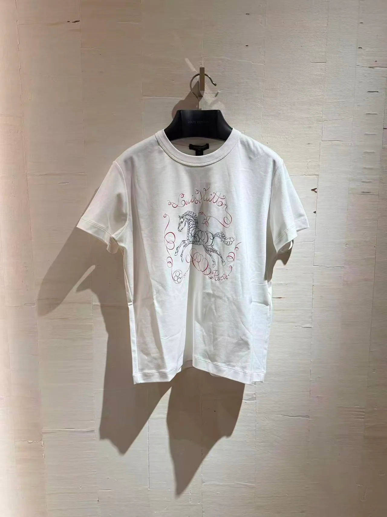 Футболки Женские Louis Vuitton 1524397