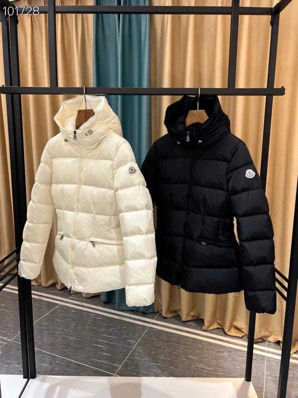 Куртки И Пуховики Женские Moncler 17964594