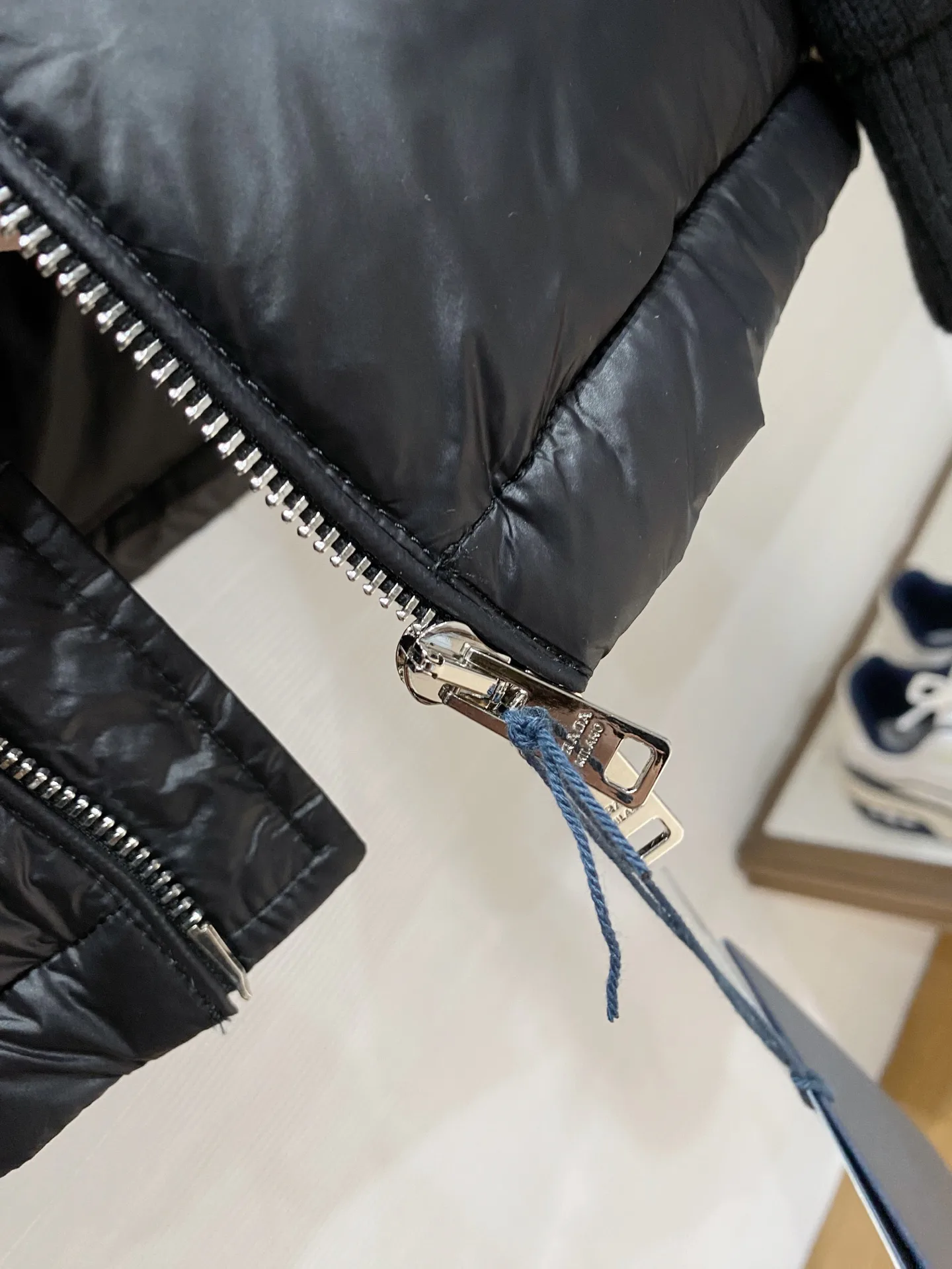 Куртки И Пуховики Мужские Prada 17930653