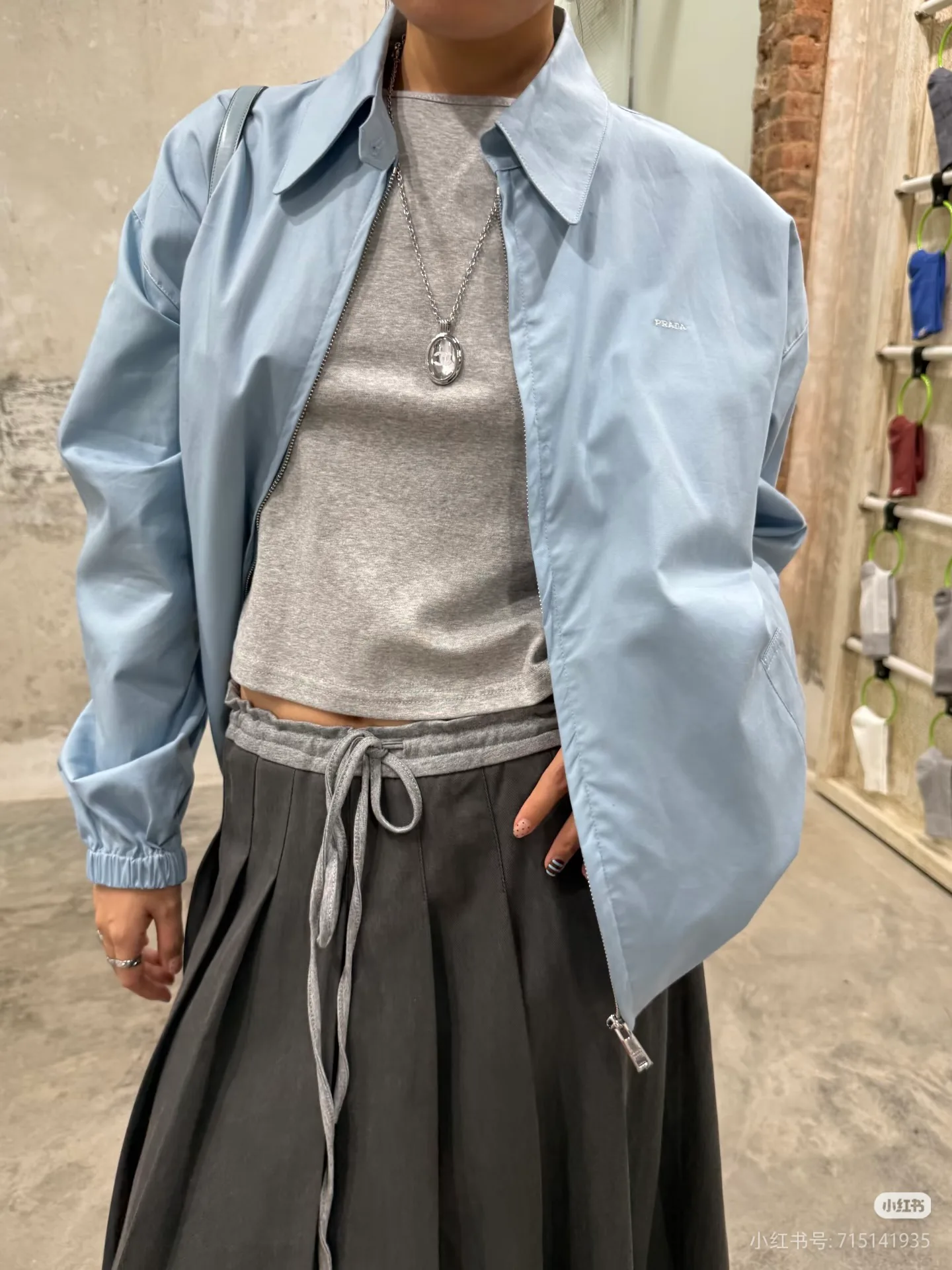 Куртки И Пуховики Женские Prada 18542823