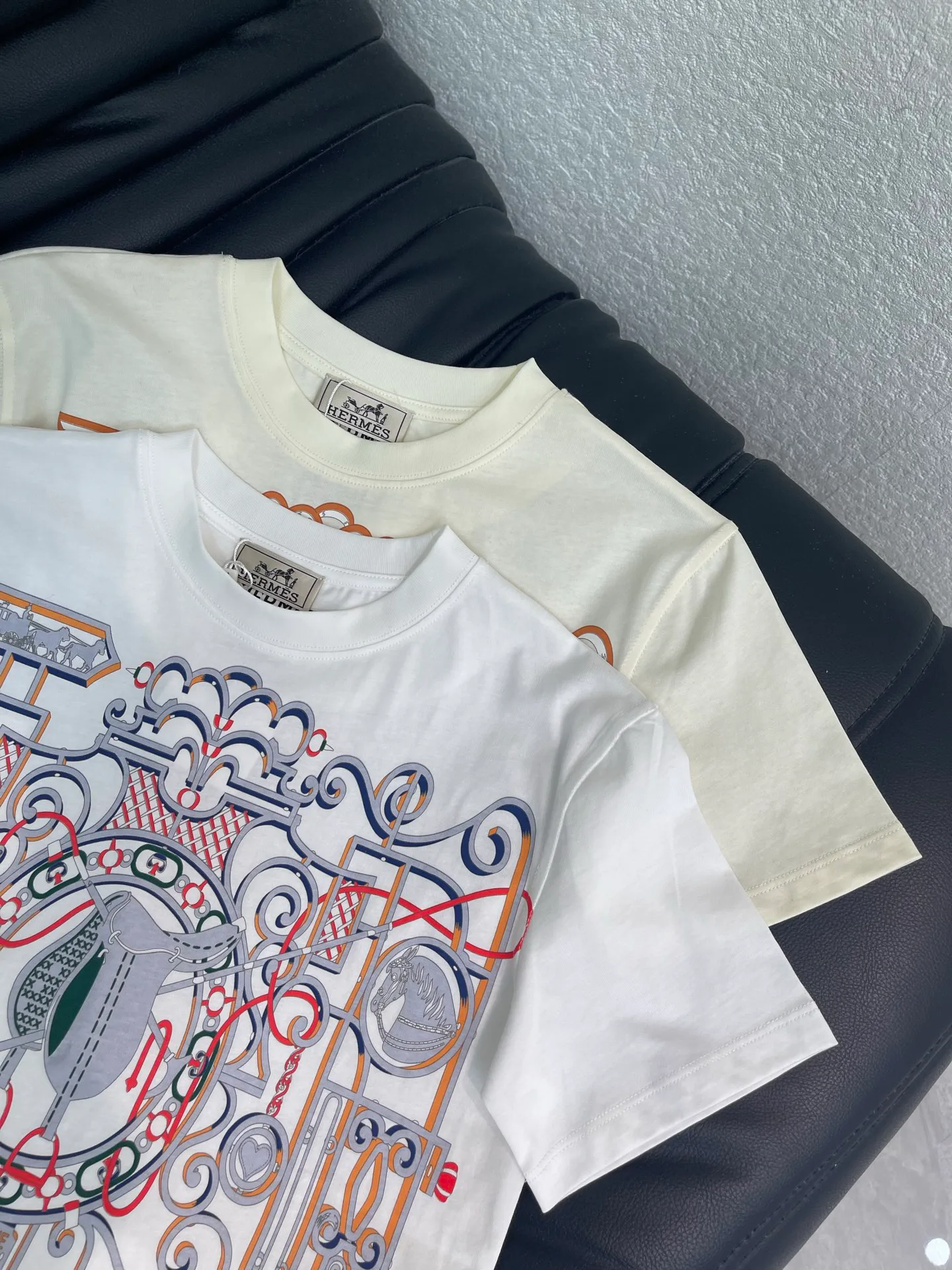 Футболки Женские Hermes 17676751