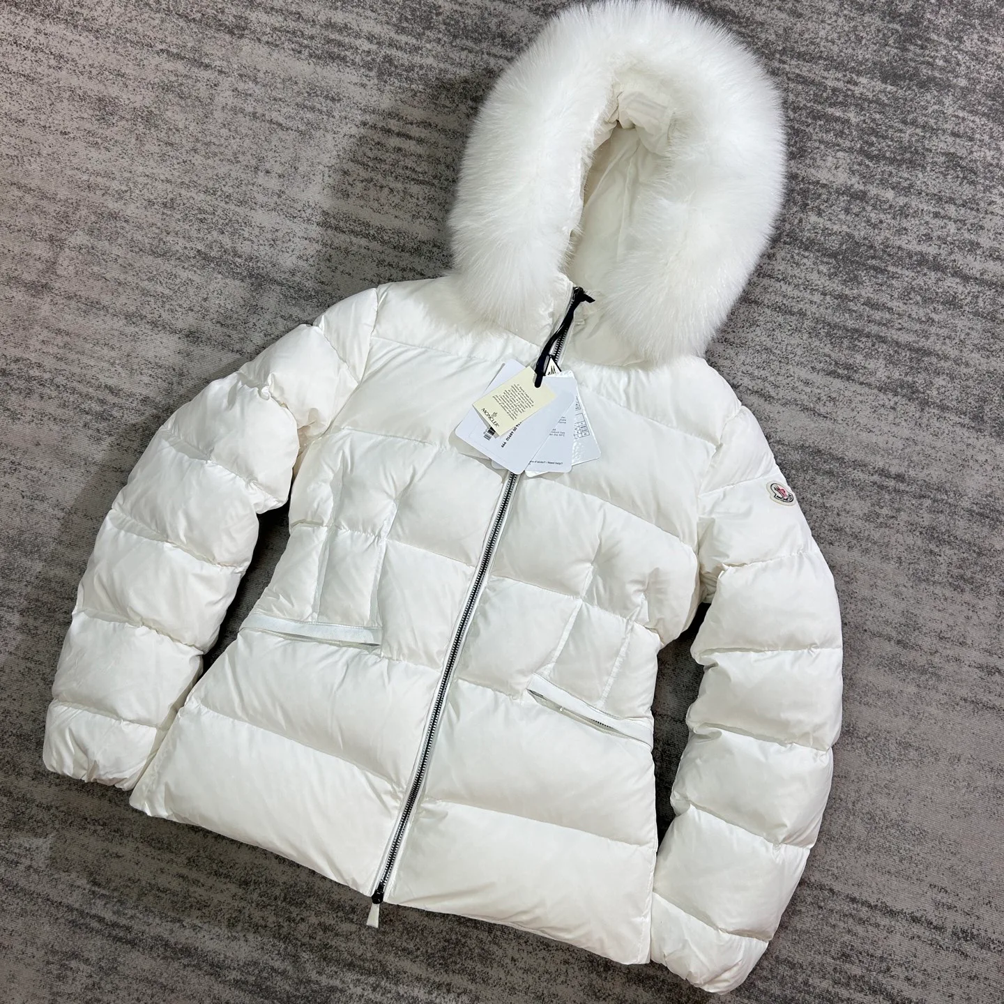 Куртки И Пуховики Женские Moncler 17892127