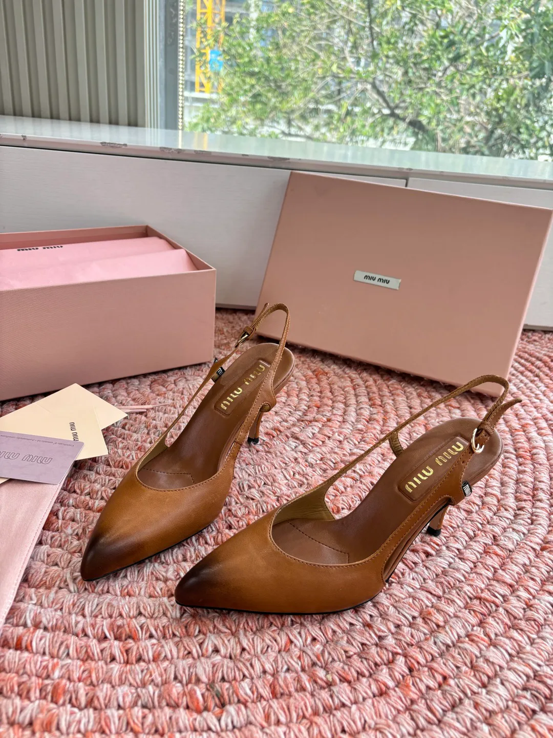 Босоножки Женские Miu Miu 11770242