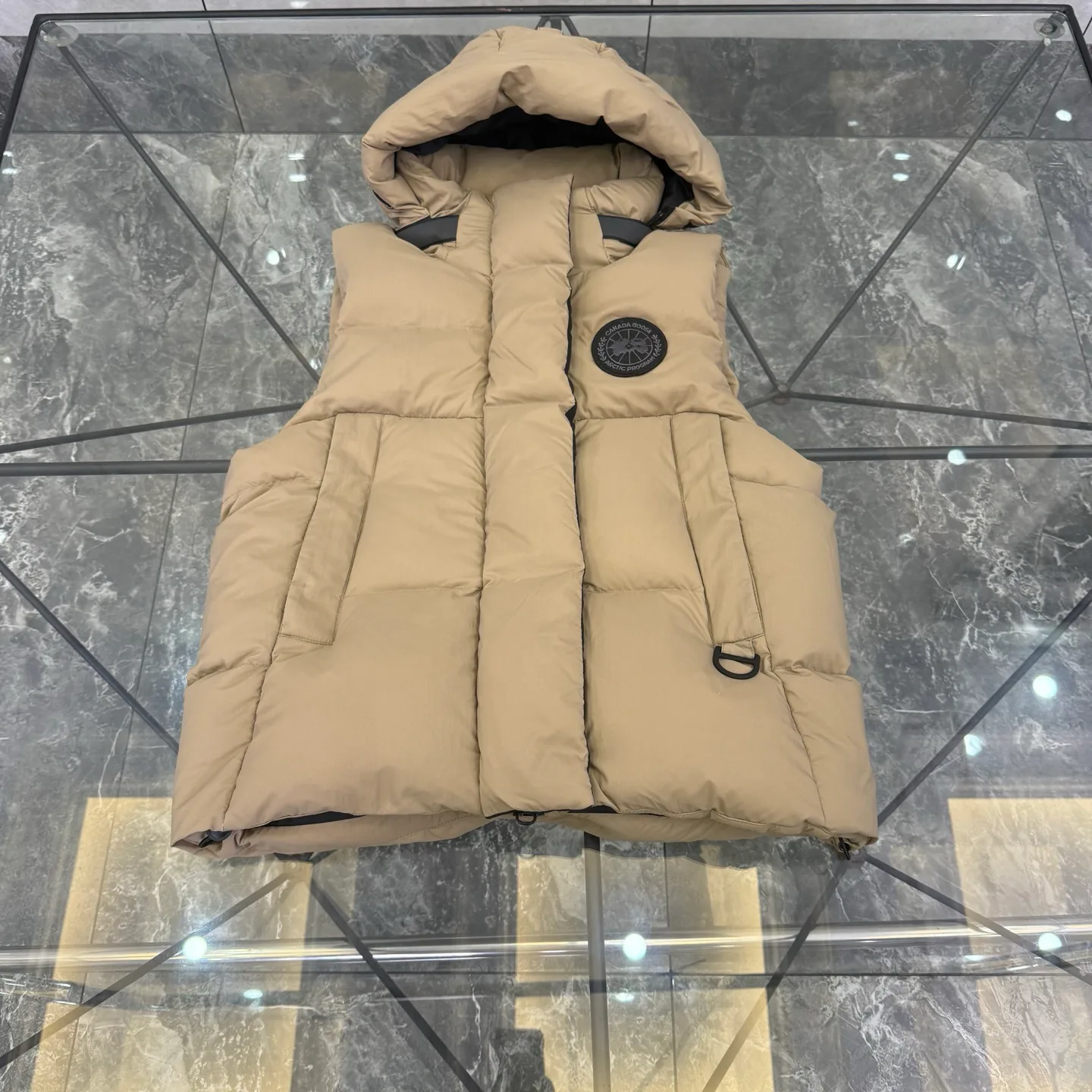 Жилеты Женские Canada Goose 18615151