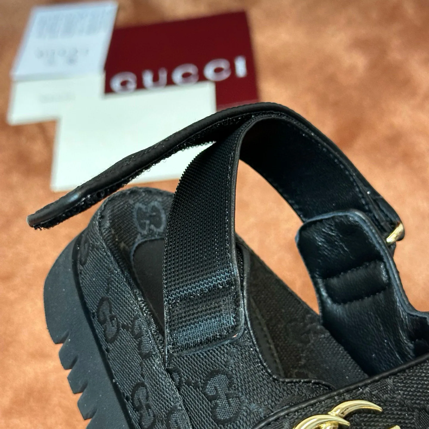 Сандалии Женские Gucci 24637