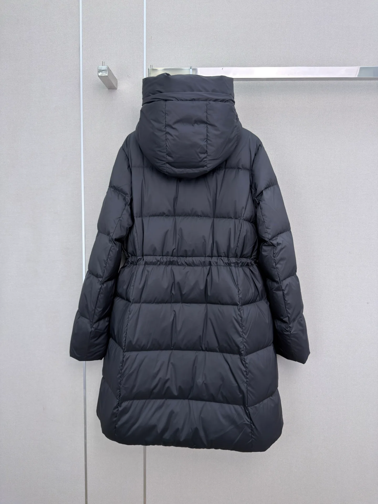 Куртки И Пуховики Женские Canada Goose 18600931